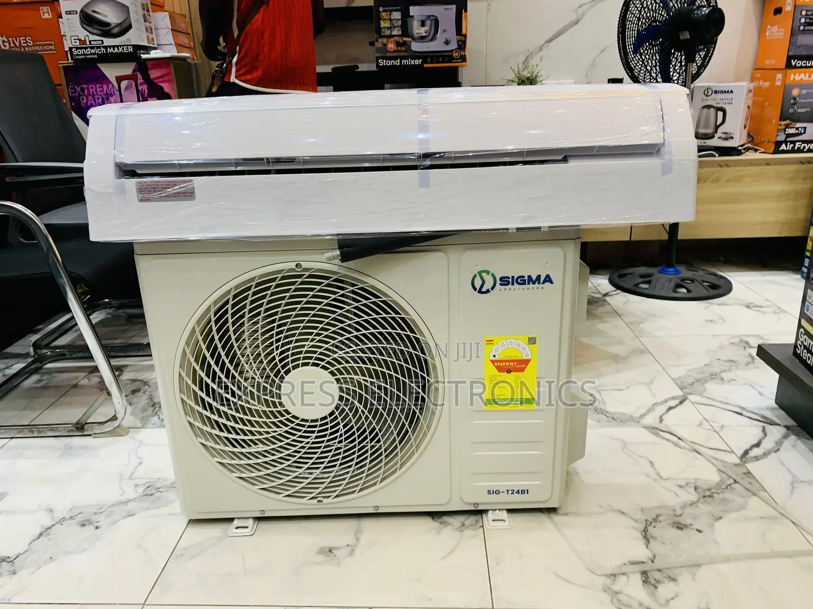 Grab Your Favorite  Sigma Split R410 Gas 2.5hp