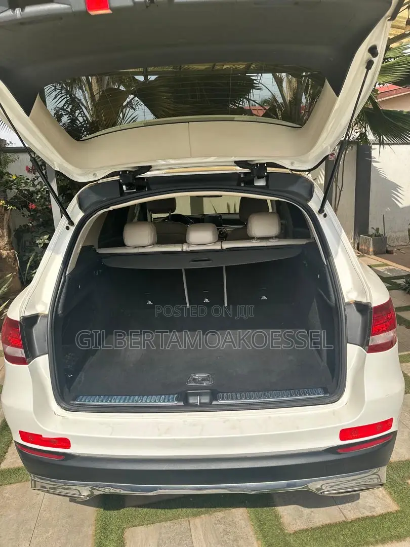 Mercedes-Benz GLC-Class 2019 White