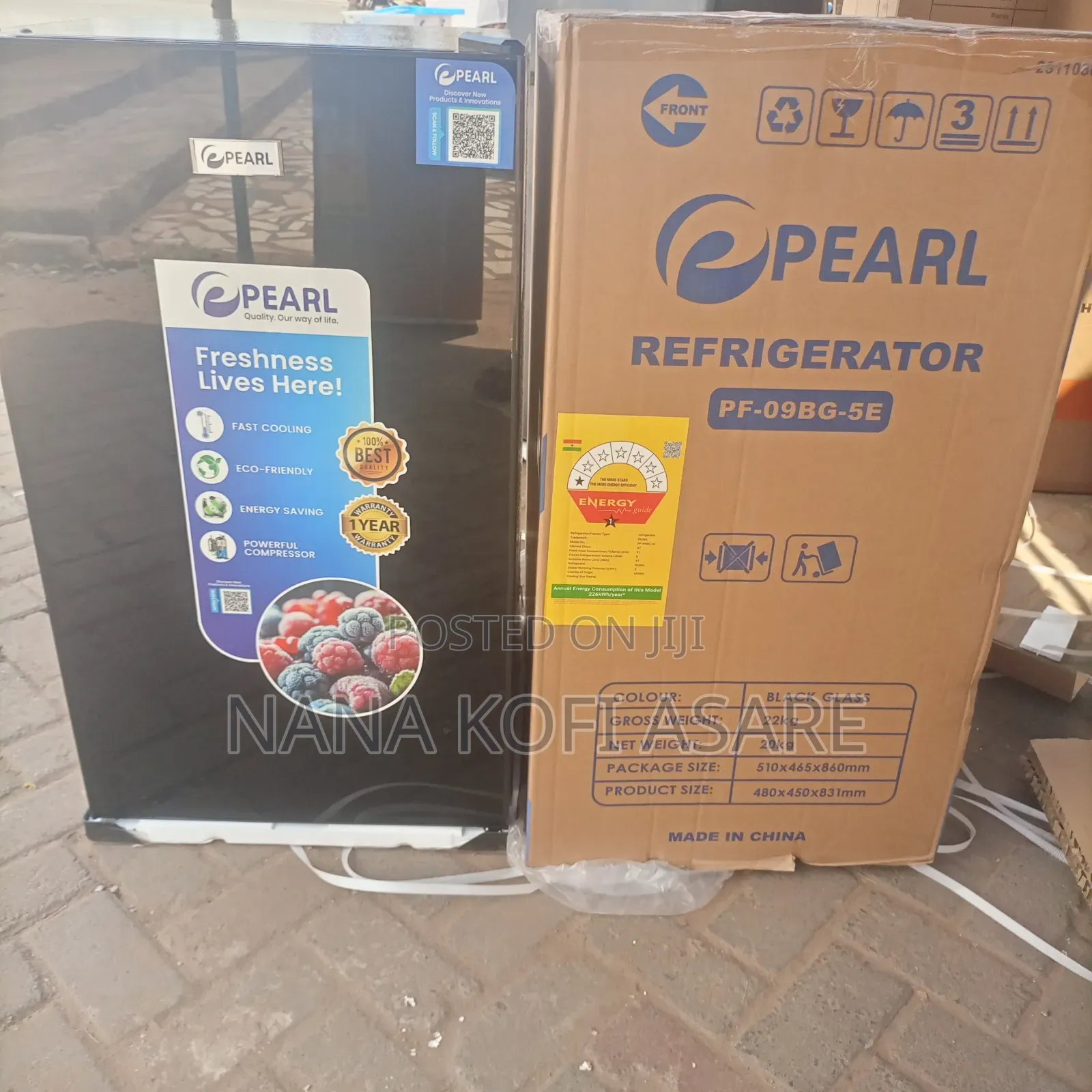Pearl 91litres Table Top Refrigerator Black Mirror