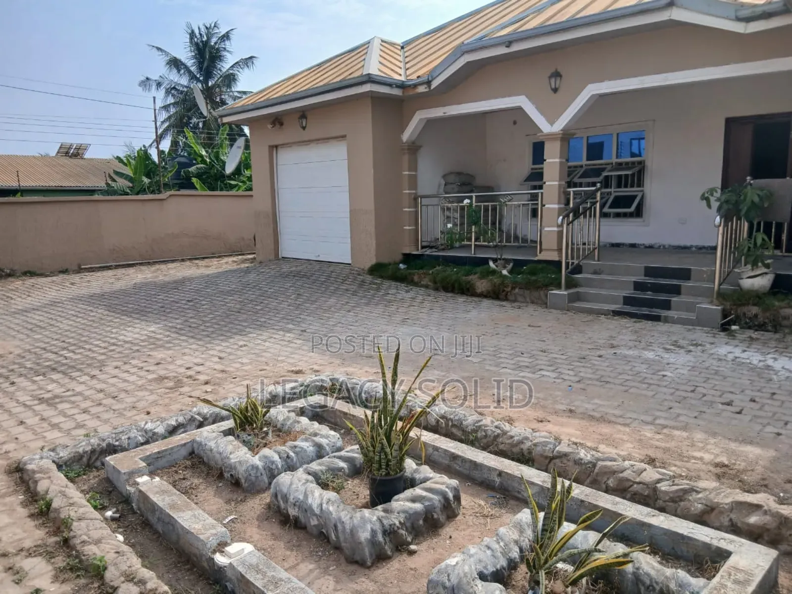 4bdrm House in Legacy Solid Real, New Town for rent
