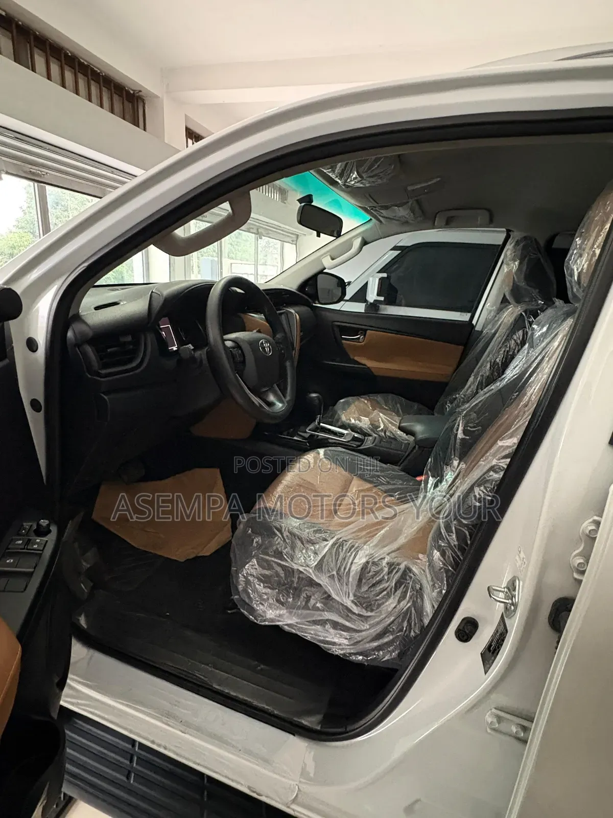 Toyota Fortuner 2019 White