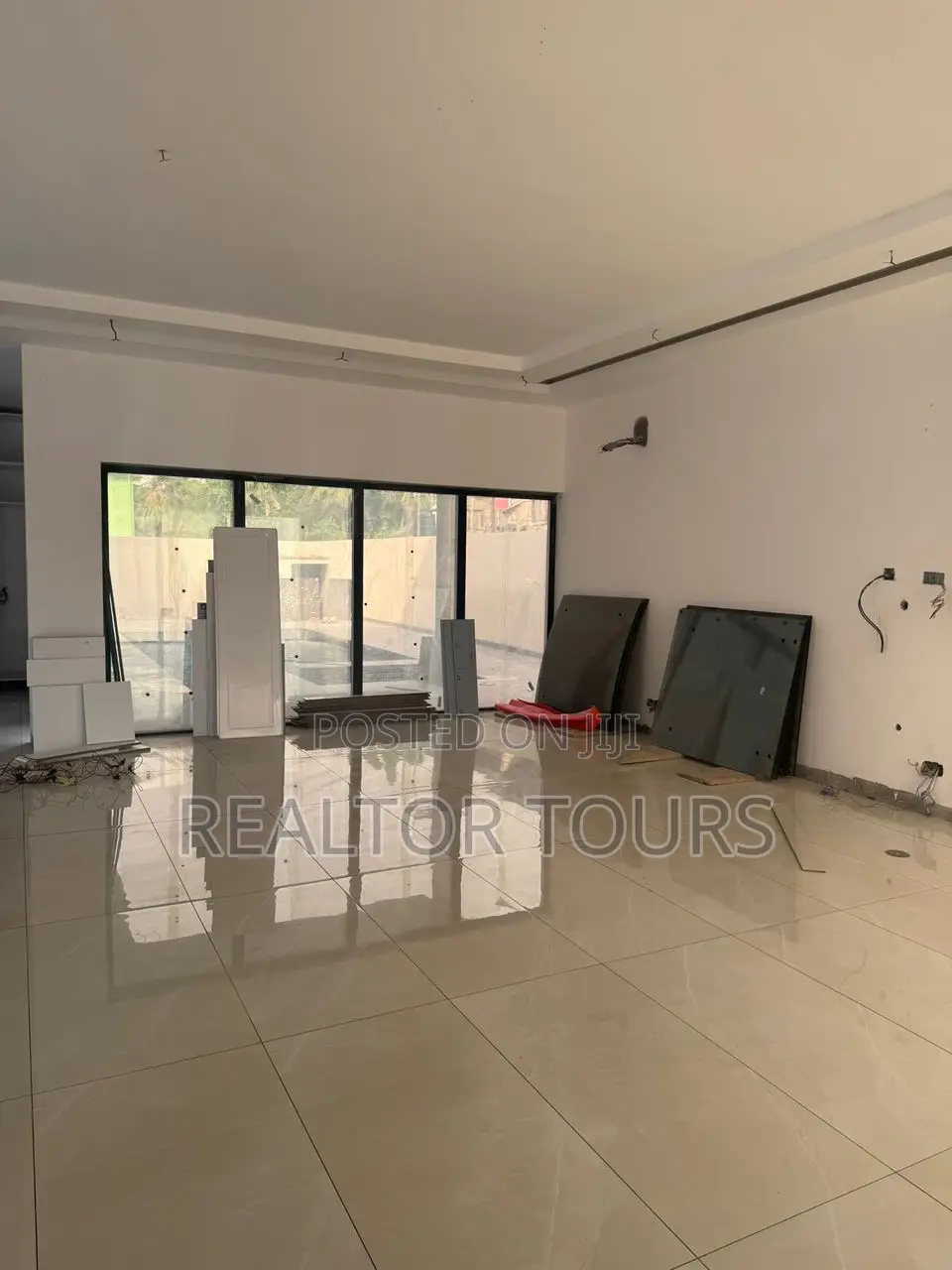 4bdrm House in East Legon for rent