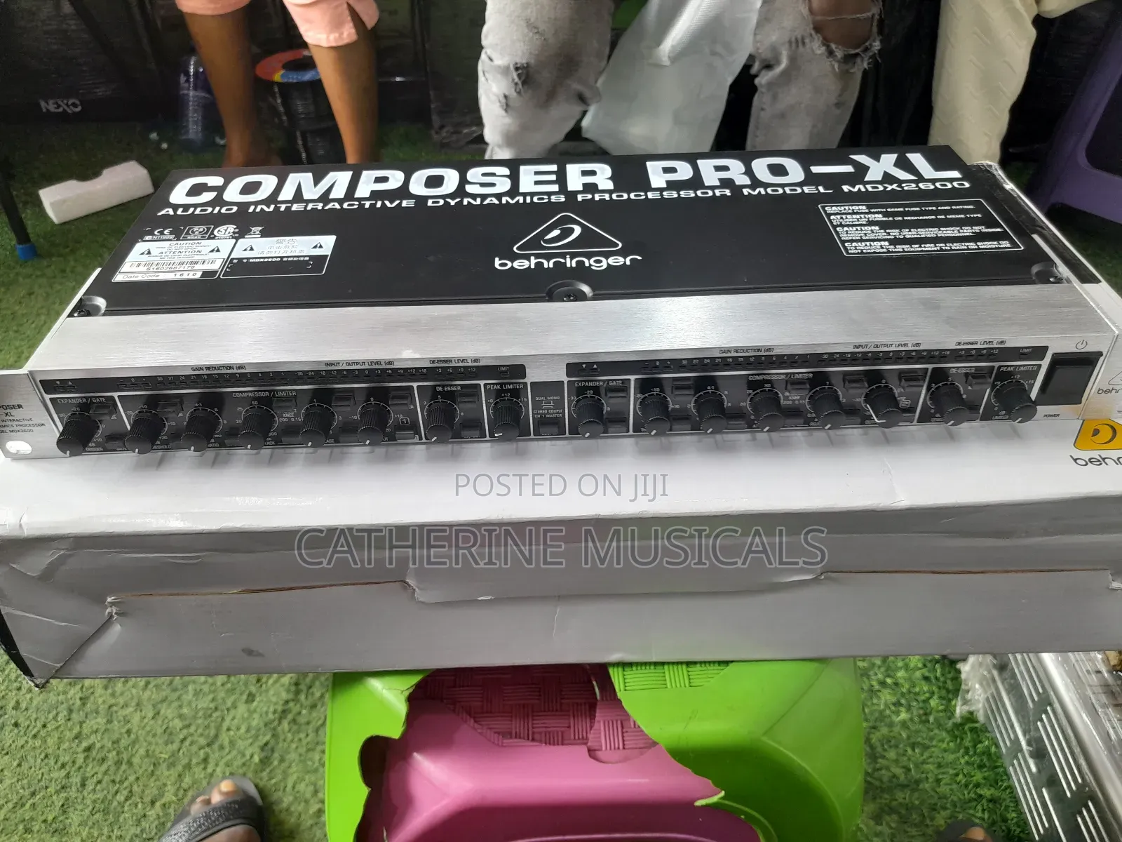 Behringer Composer Pro