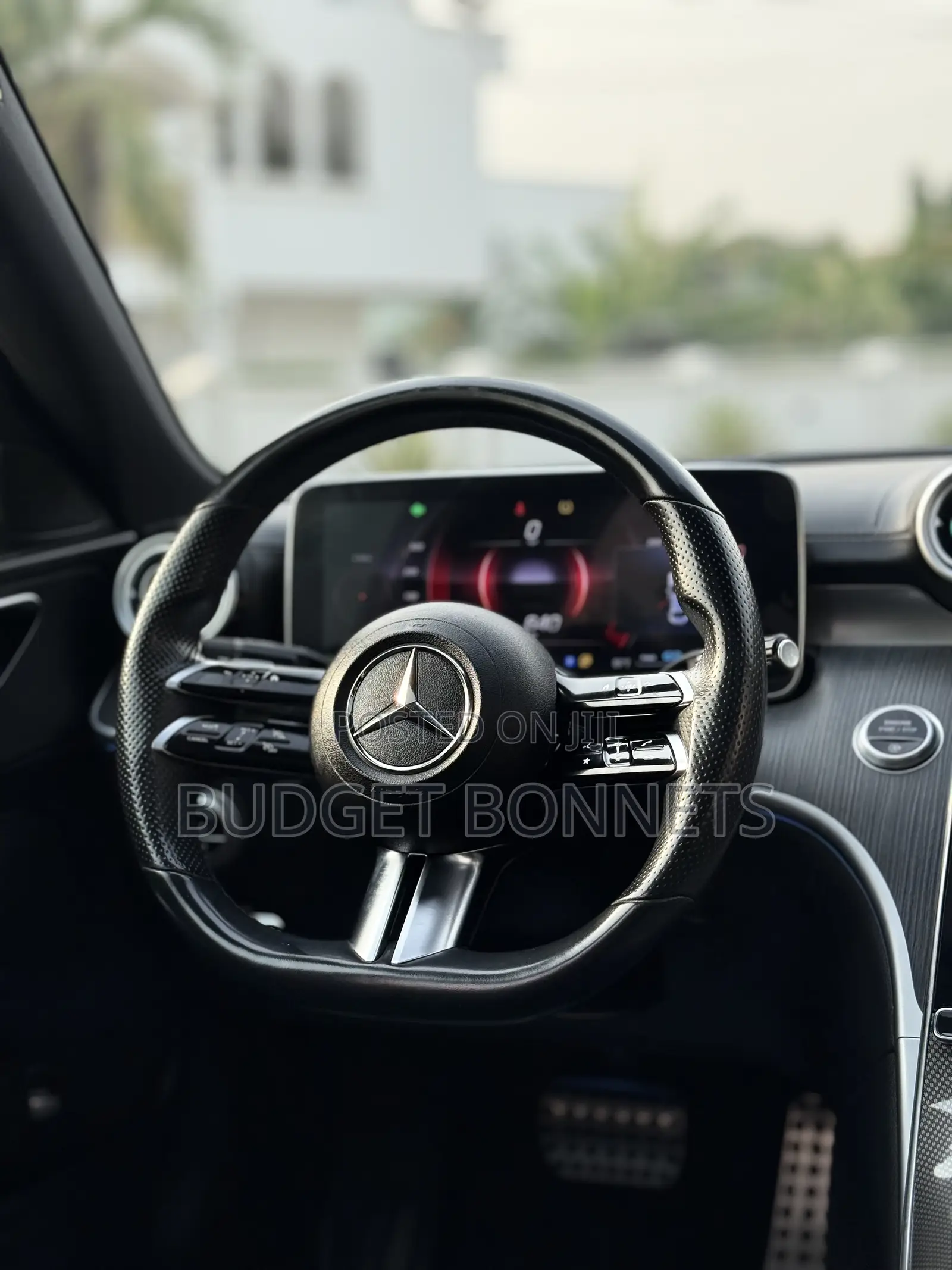 Mercedes-Benz C300 2022 White