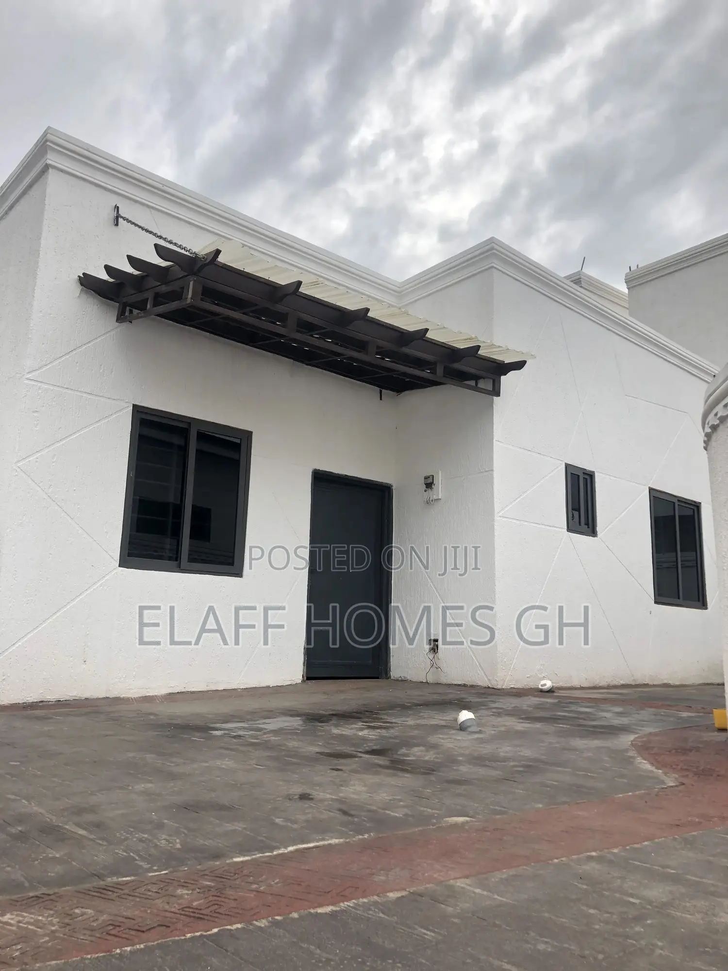 3bdrm Bungalow in Elaffhomesgh, Pentecost for sale