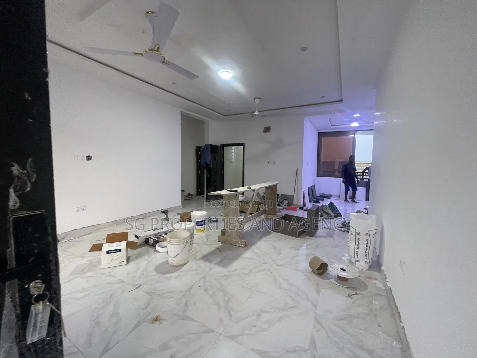 2bdrm Apartment in Lashibi, Sakumono for rent