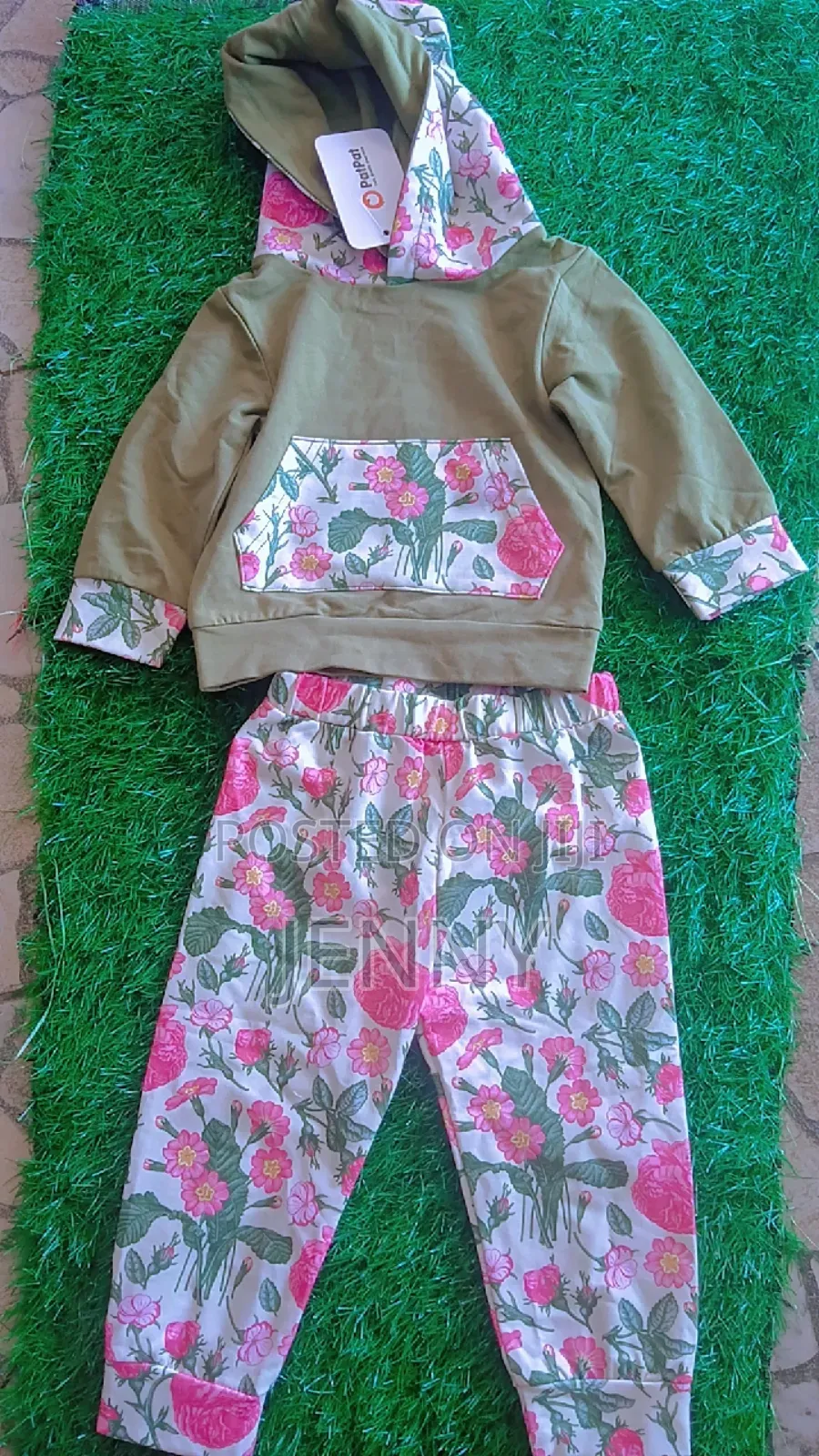 Baby Girl Clothing Set With Hood