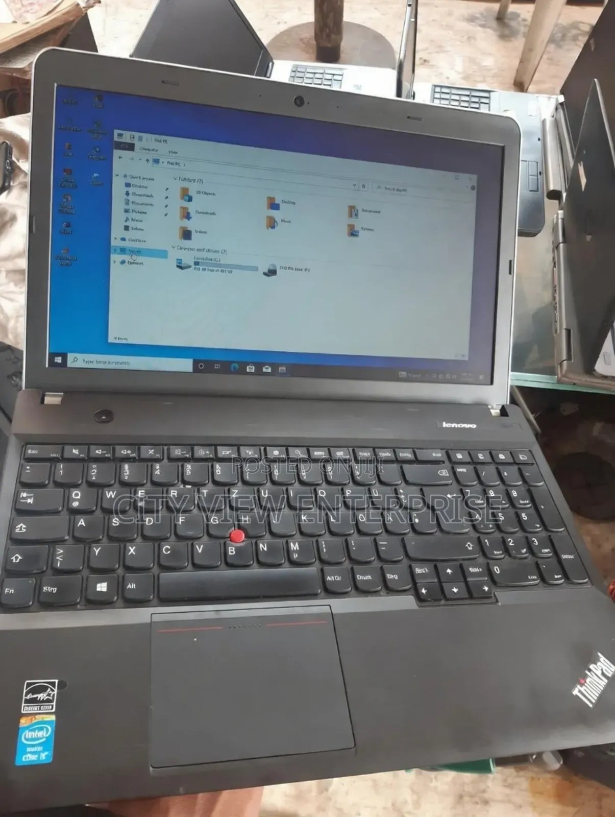 Laptop Lenovo ThinkPad Edge E540 4GB Intel Core i5 HDD 500GB