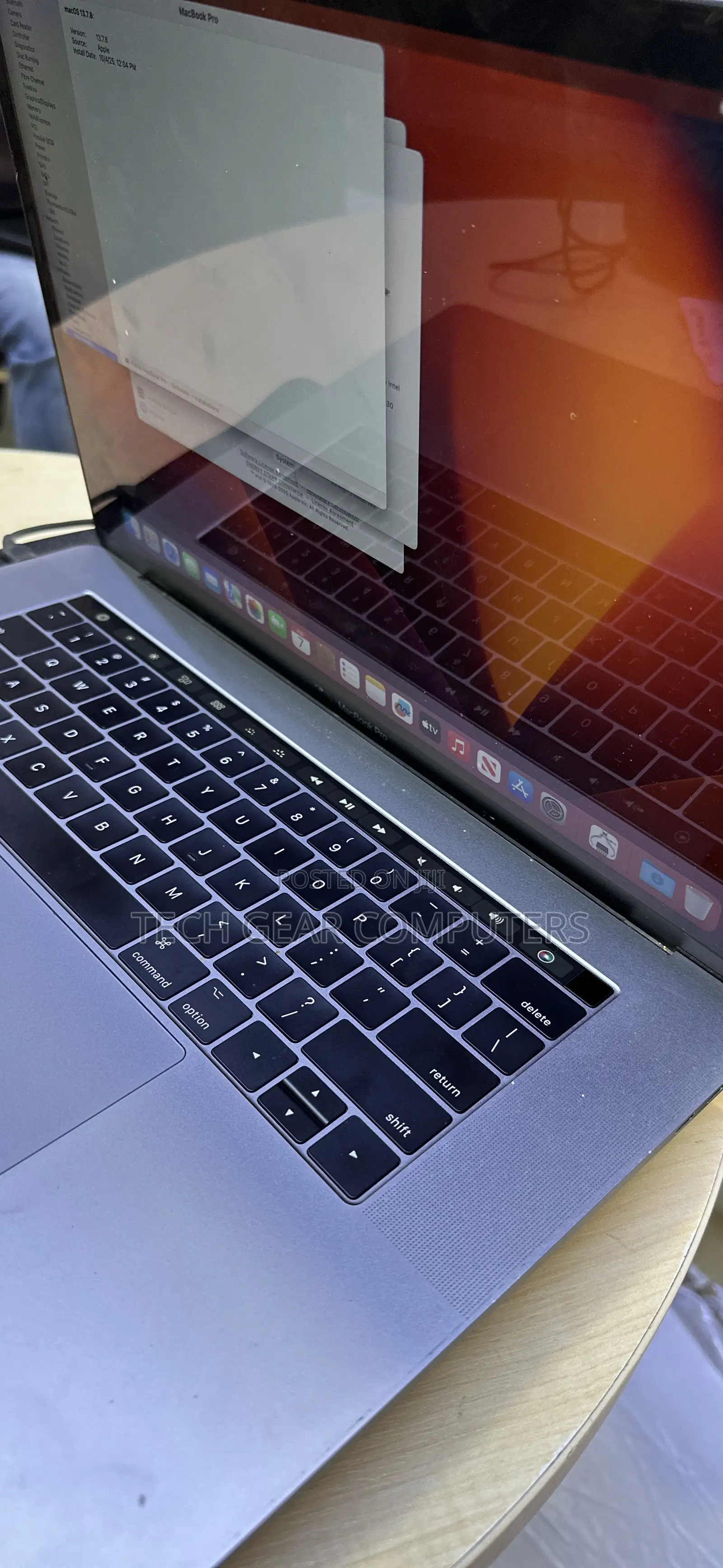 Laptop Apple MacBook Pro 2017 16GB Intel Core i7 SSD 256GB