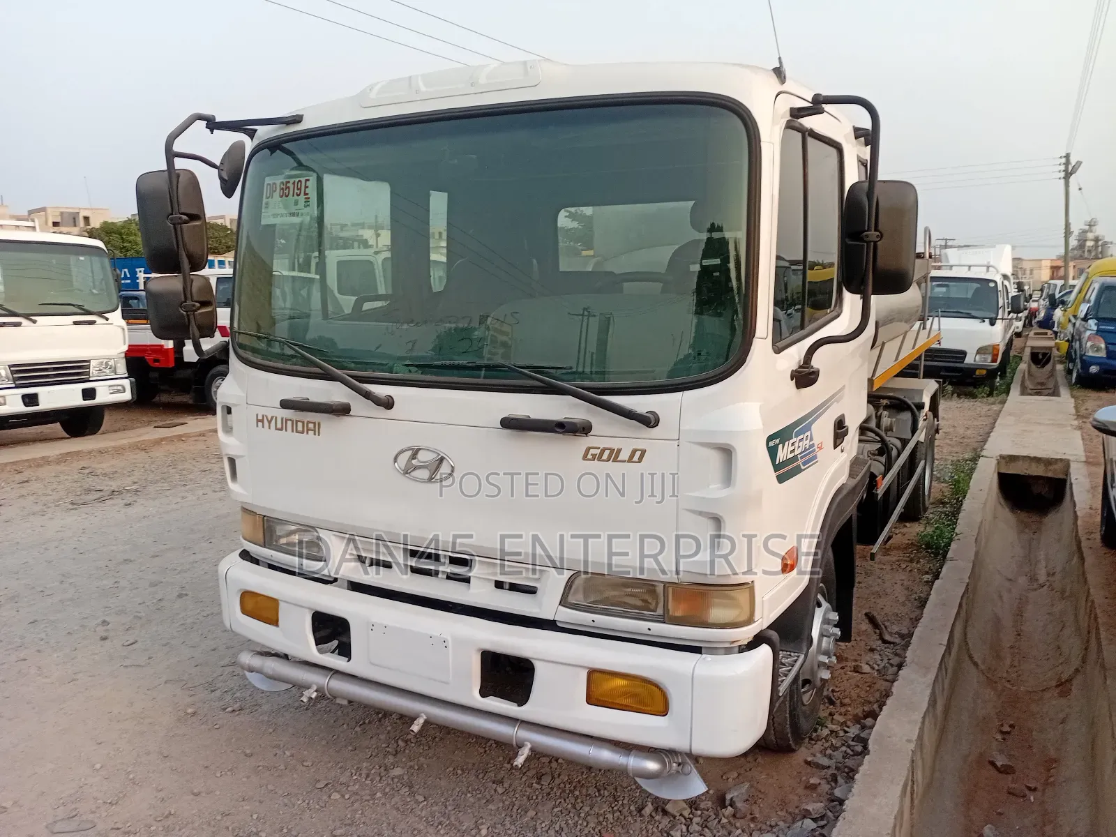 Hyundia 5 Tons Water Tanker