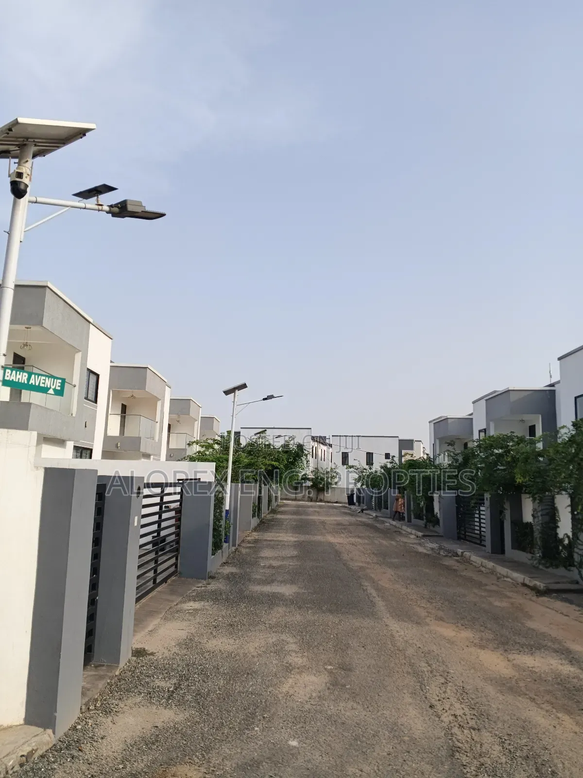 4bdrm House in Oyarifa $150,000 for sale