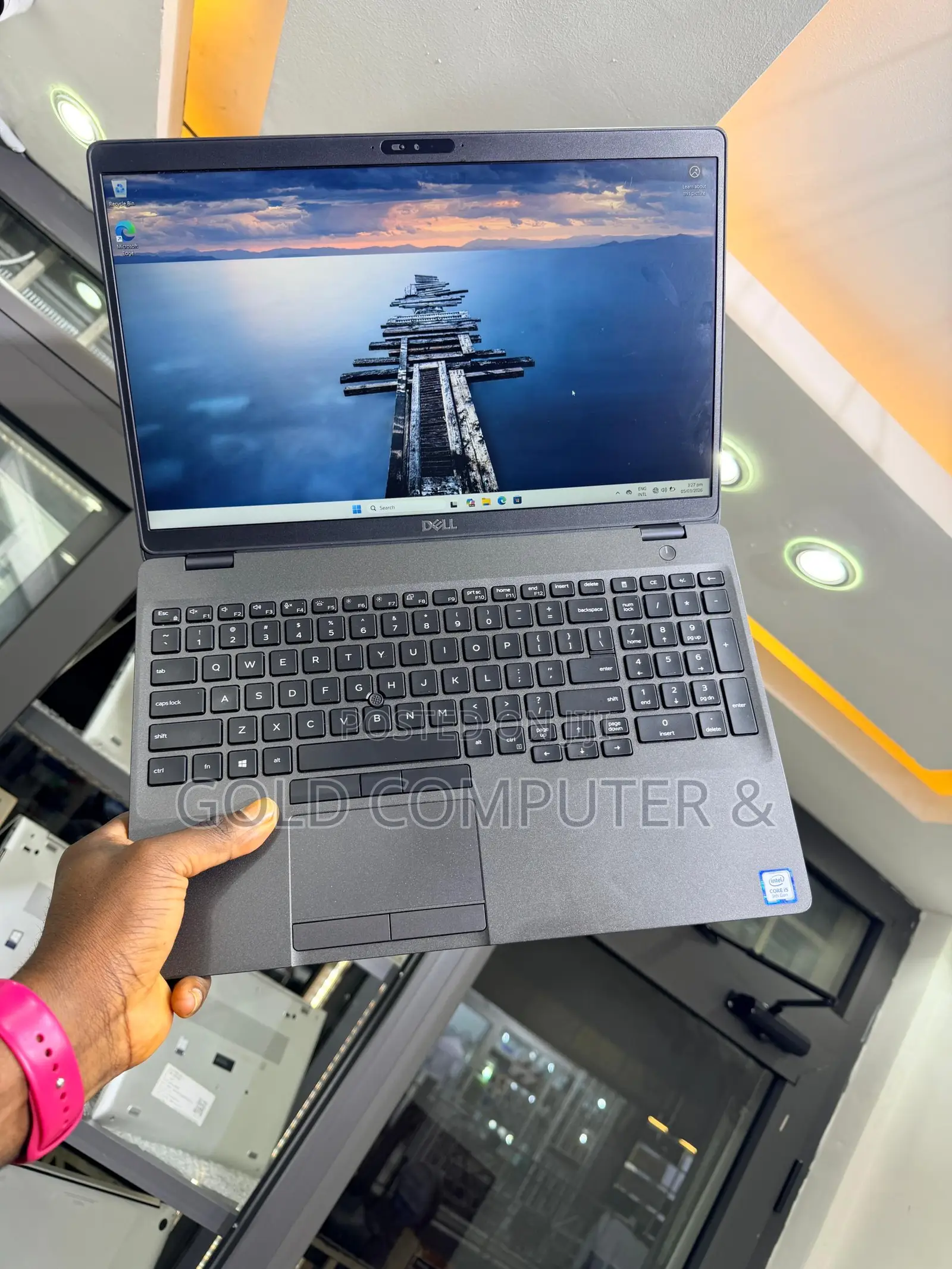 Laptop Dell Latitude 5501 8GB Intel Core i5 SSD 256GB