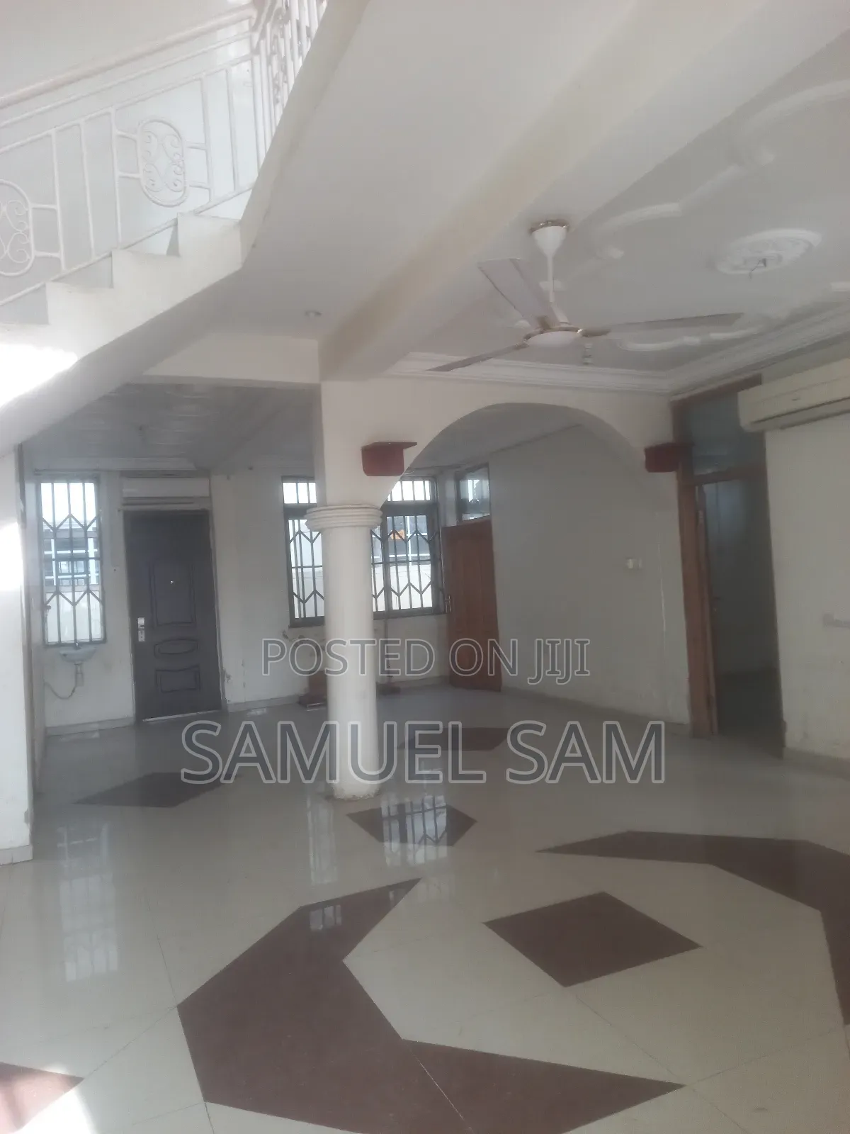5bdrm House in Tema Community 6 for rent
