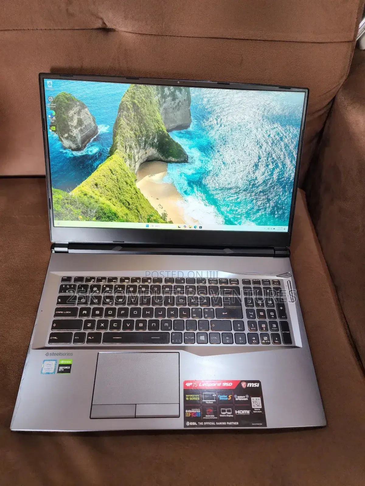 Laptop MSI GP75 Leopard 24GB Intel Core i7 SSD 1T