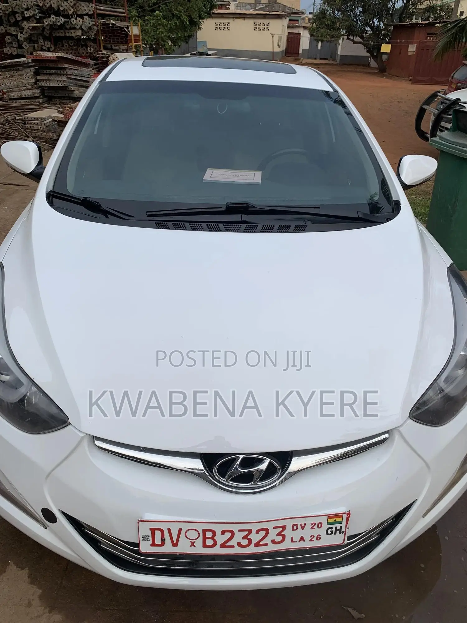 Hyundai Elantra Limited Sedan FWD (1.8L 4cyl 6A) 2016 White