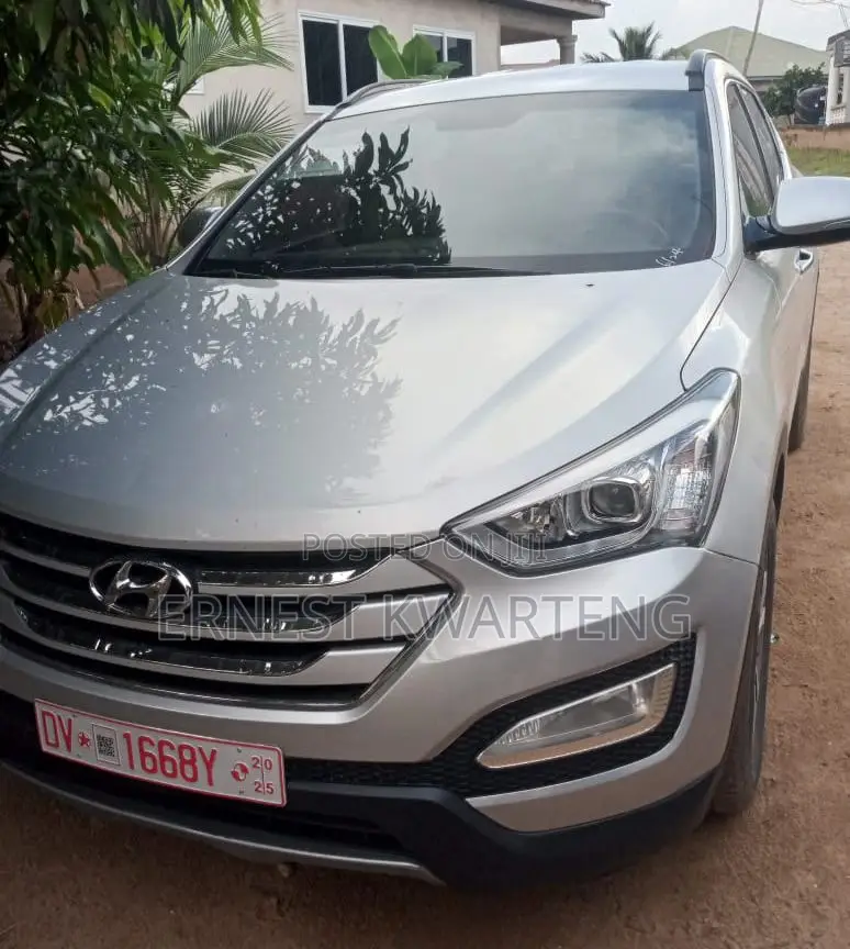 Hyundai Santa Fe 2014 Silver