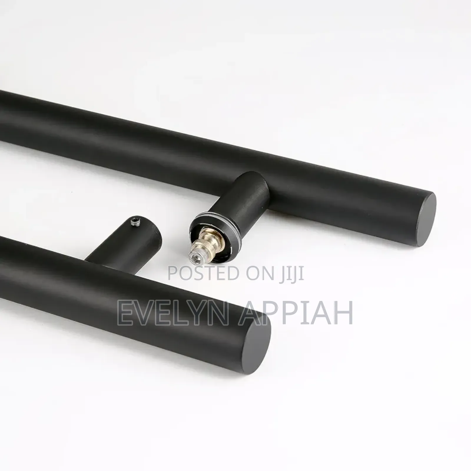 Round Black 2ft Pull Handle