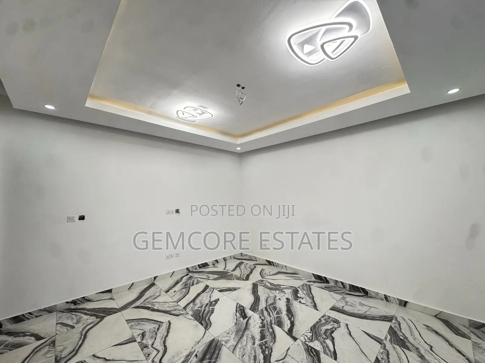 1bdrm Apartment in West Trasacco, Adjiriganor for rent