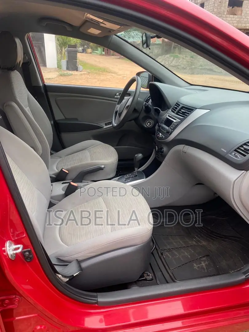 Hyundai Accent 2016 Red