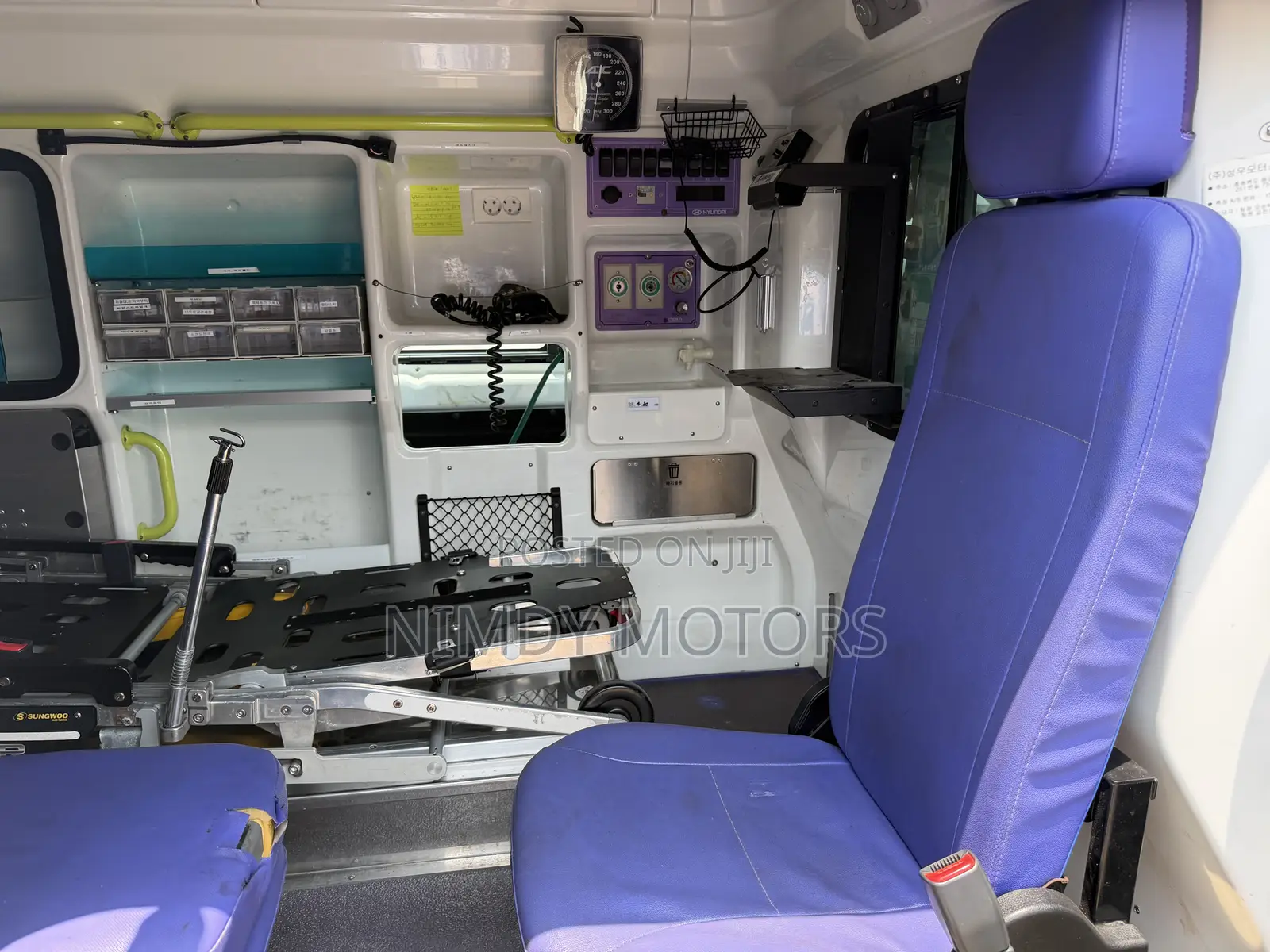 Hyundai Starex 2019 Yellow