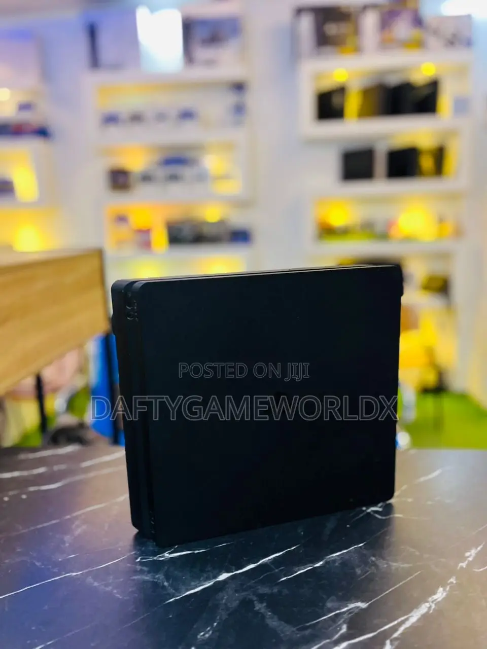 Uk Used Ps4 Slim Console With 2 Controllers