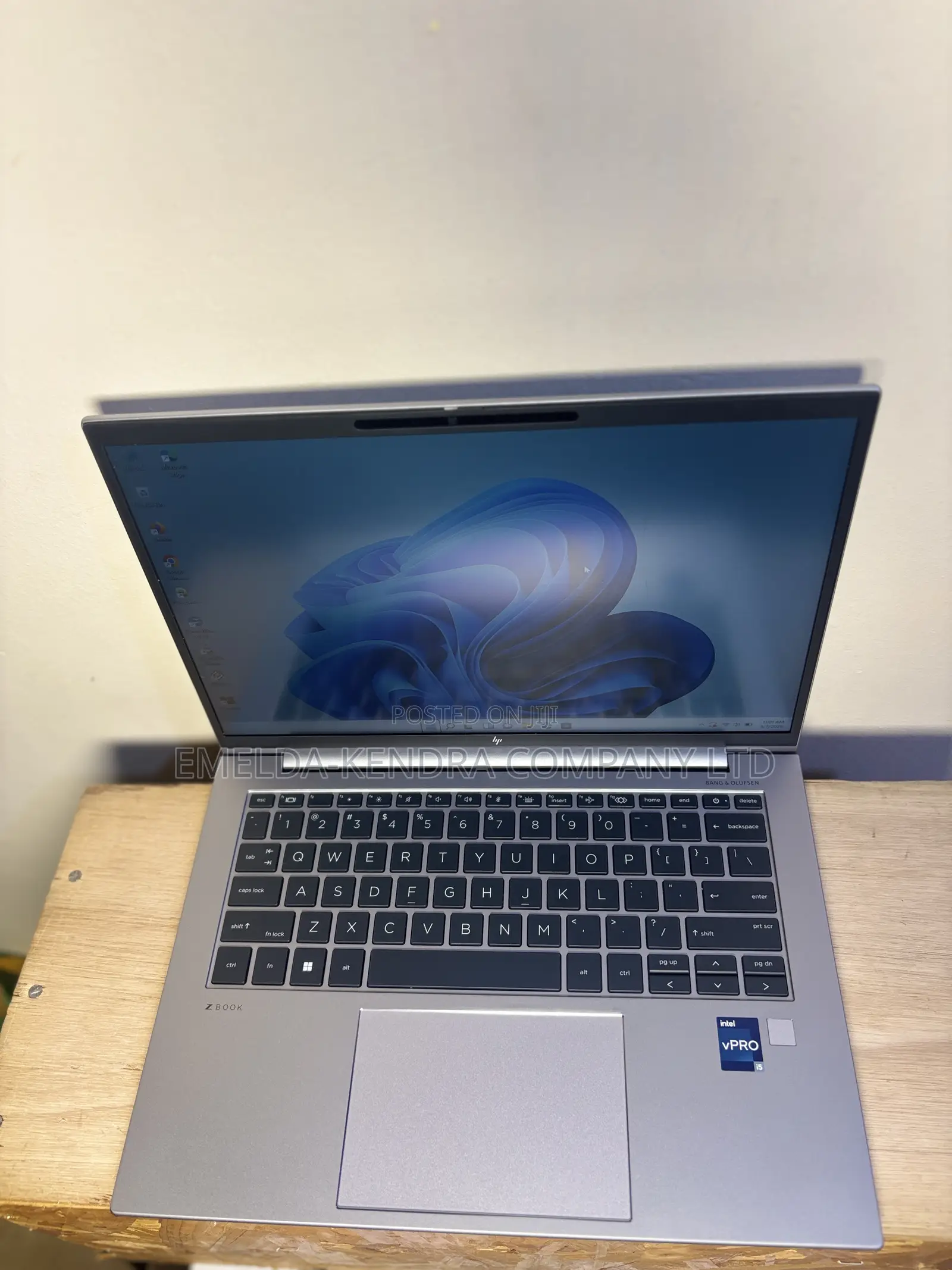 Laptop HP ZBook Firefly 16 G10 16GB Intel Core i5 SSD 512GB