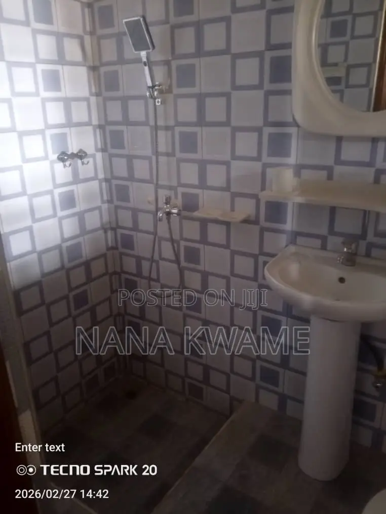 Furnished 2bdrm Apartment in Richmoni Estate, Ejisu-Juaben Municipal