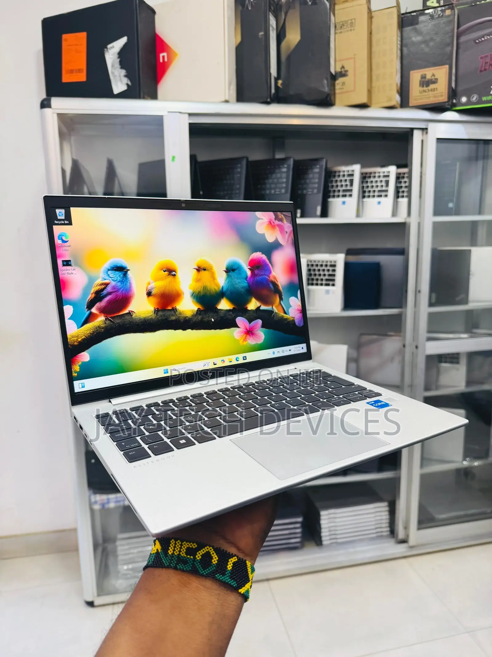 Laptop HP EliteBook 830 G9 8GB Intel Core i5 SSD 256GB