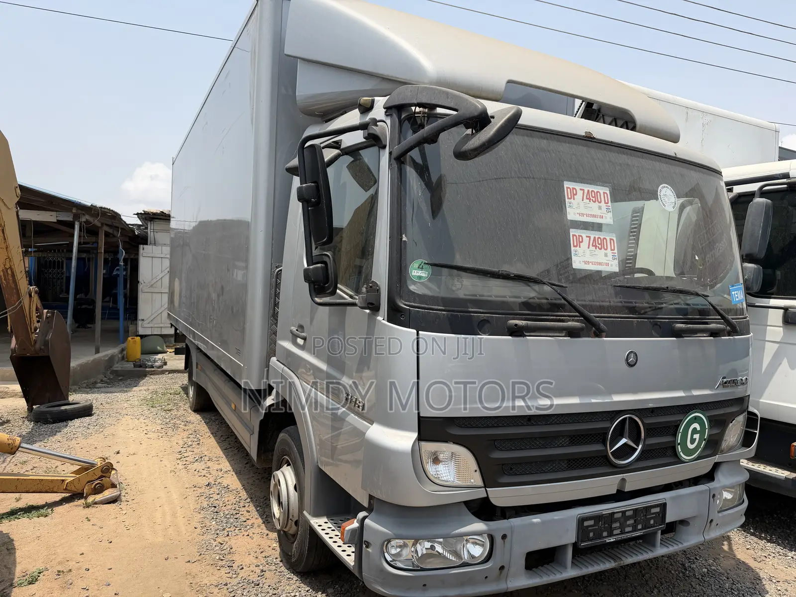 Benz Atego Container