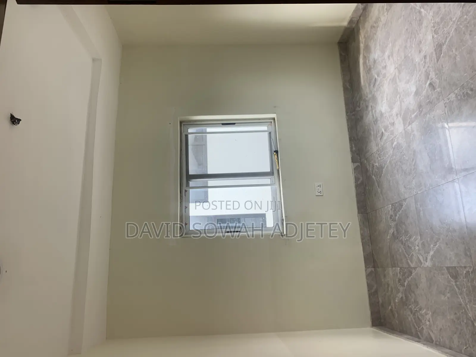 3bdrm Block of Flats in East Airport for rent