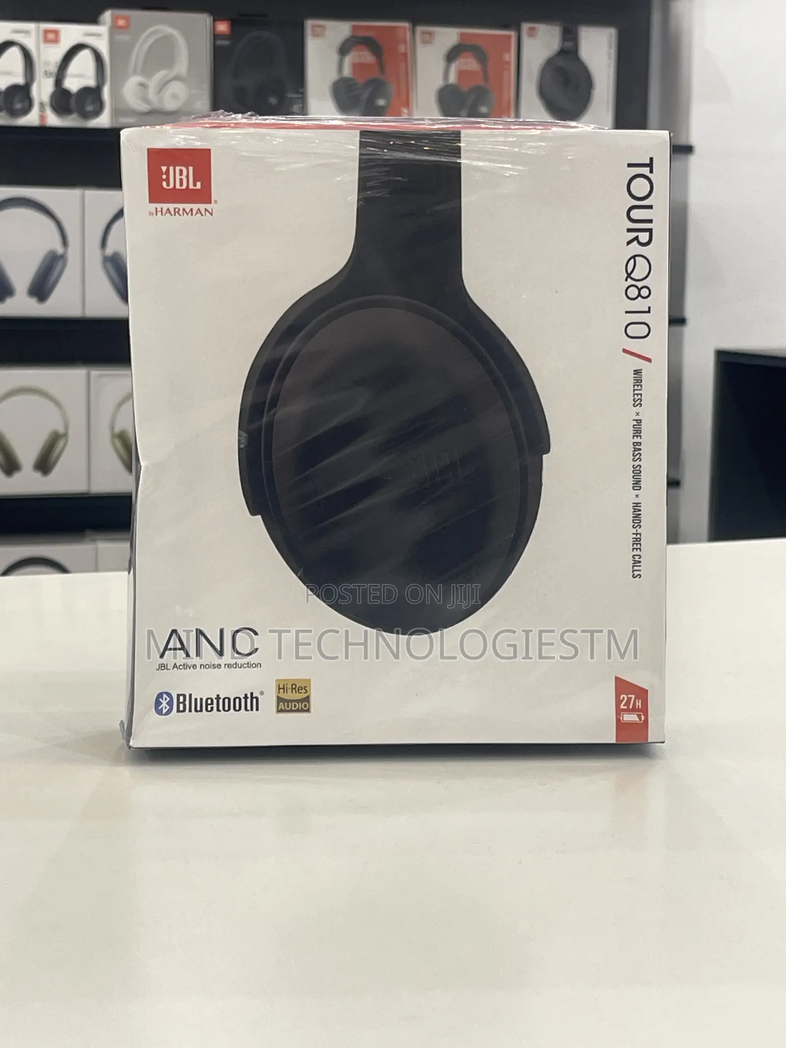 JBL Tour Q810