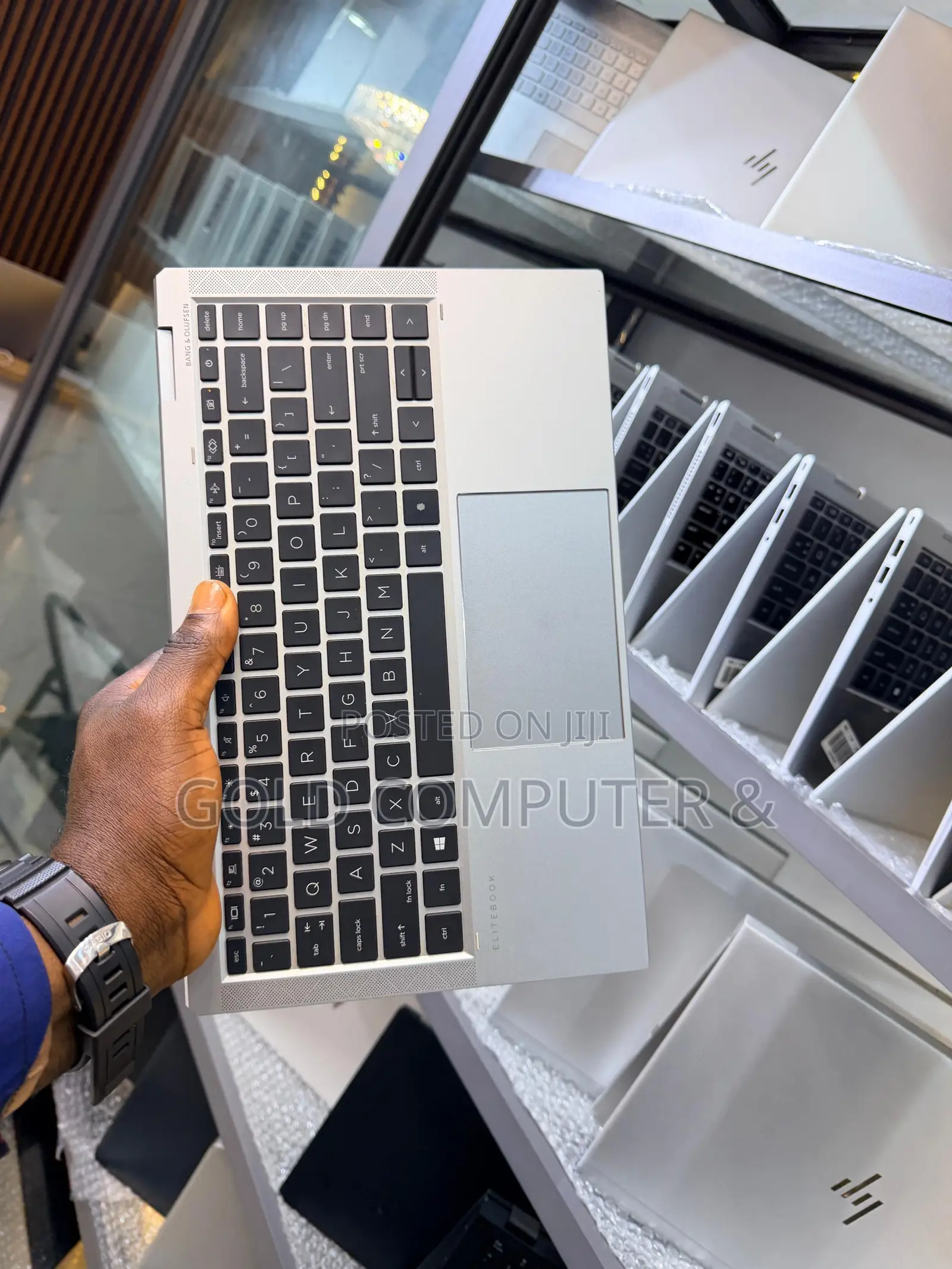 Laptop HP EliteBook x360 1040 G7 16GB Intel Core i7 SSD 512GB