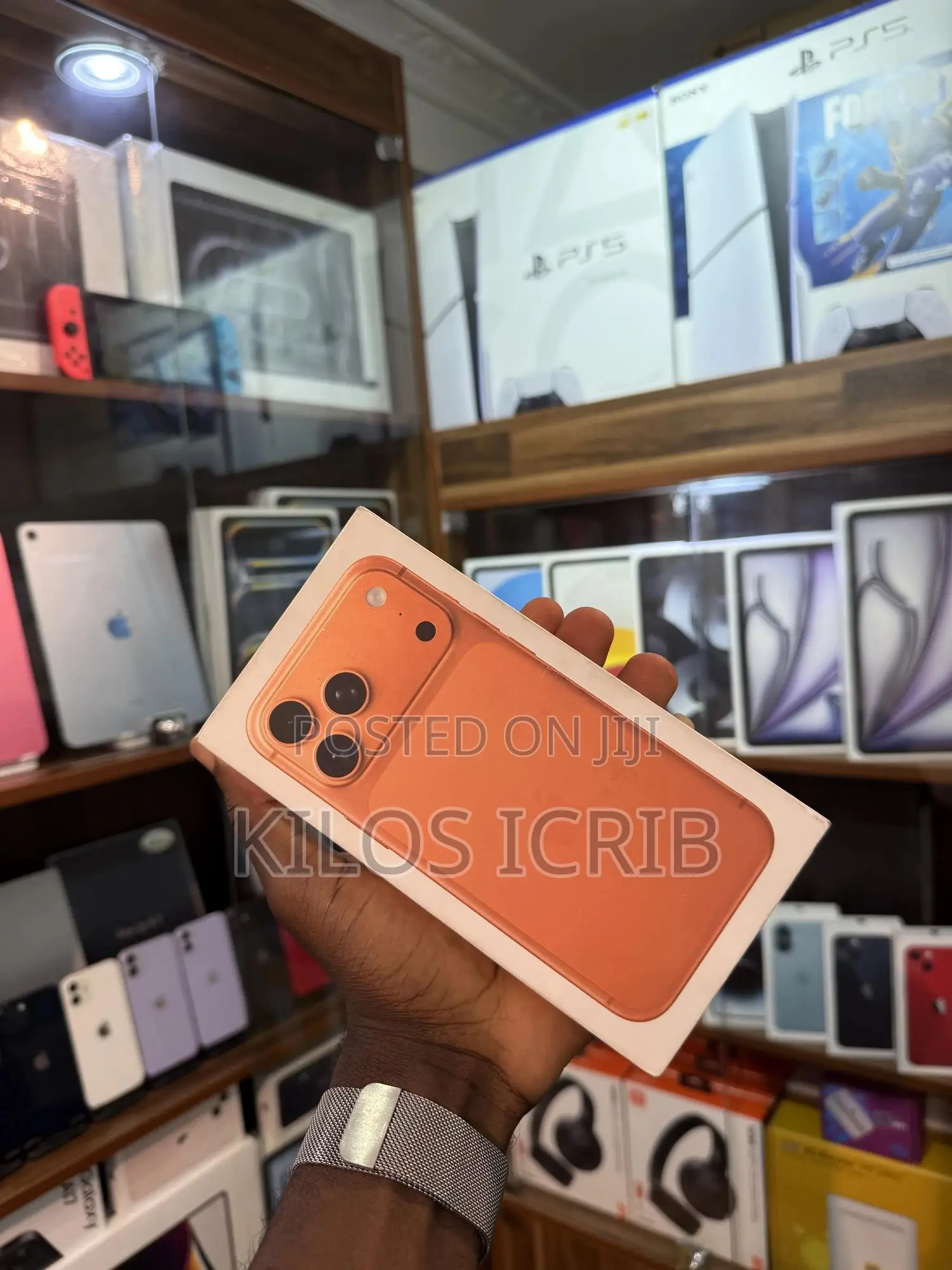 New Apple iPhone 17 Pro Max 256 GB Orange