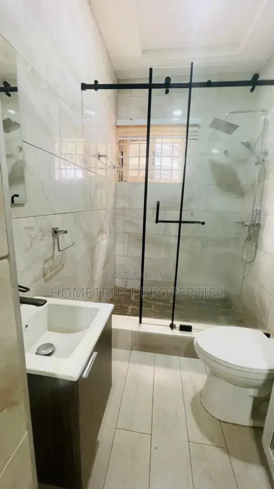 5bdrm Duplex in Spintex Emef Estate, Melcom for sale