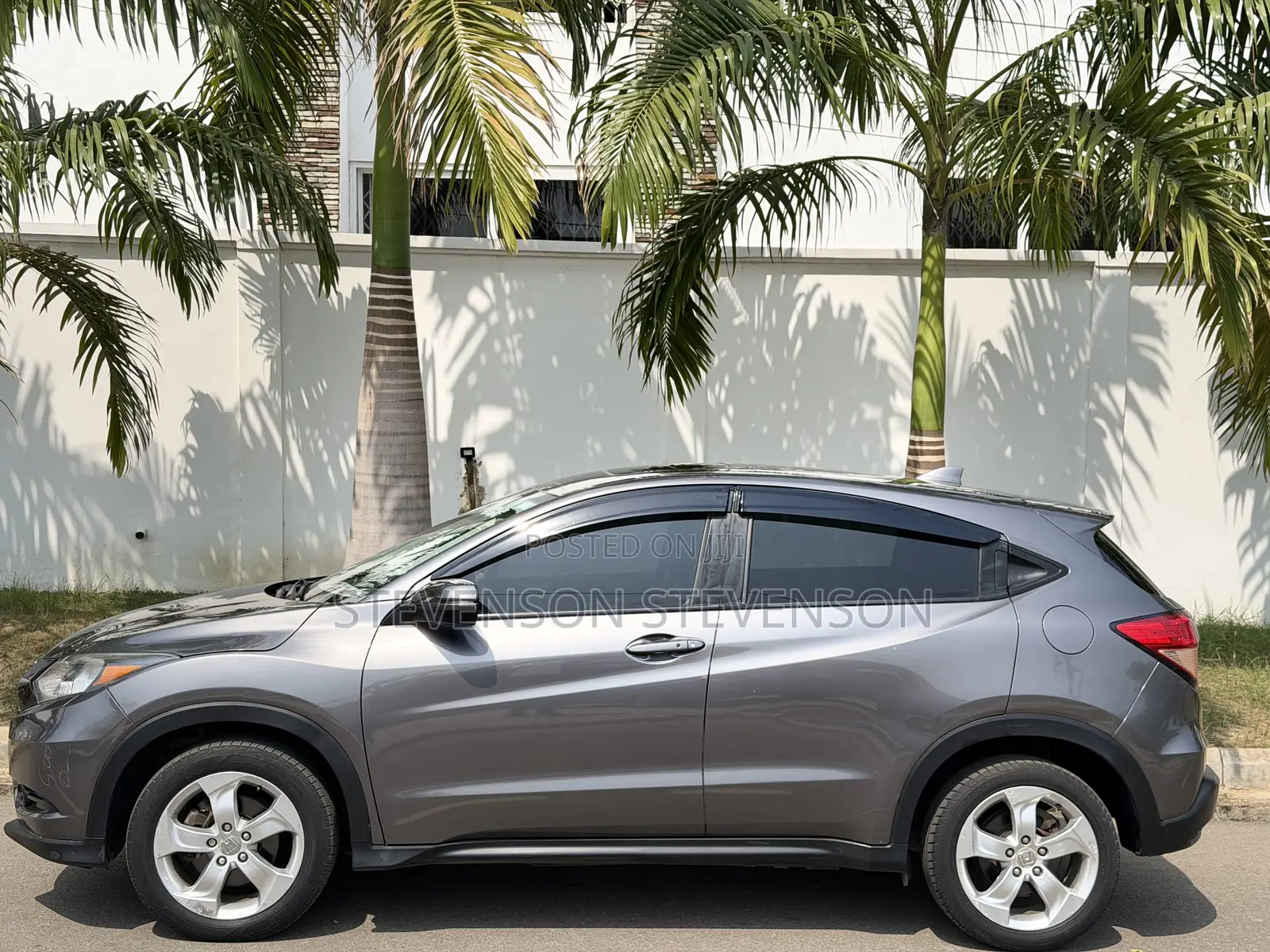 Honda HR-V EX-L w/Navigation AWD 2018 Gray