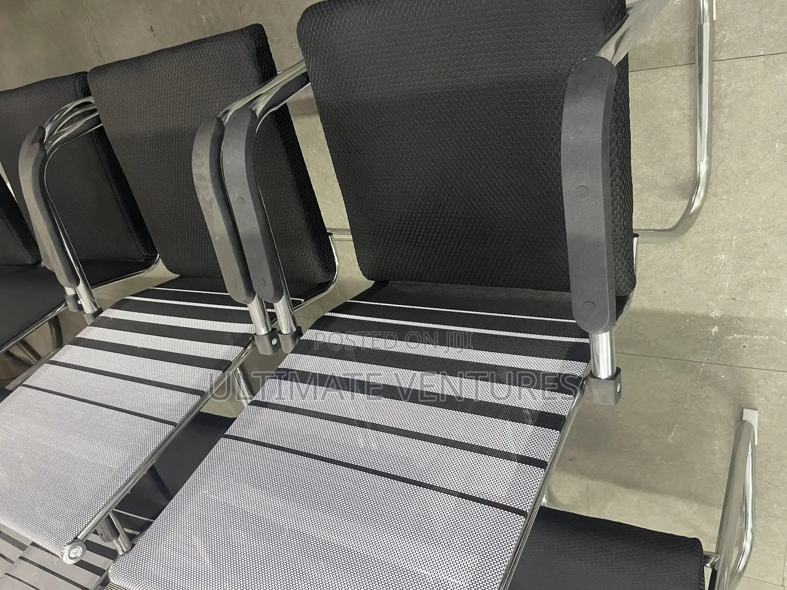 Modern Visitors Office Chair
