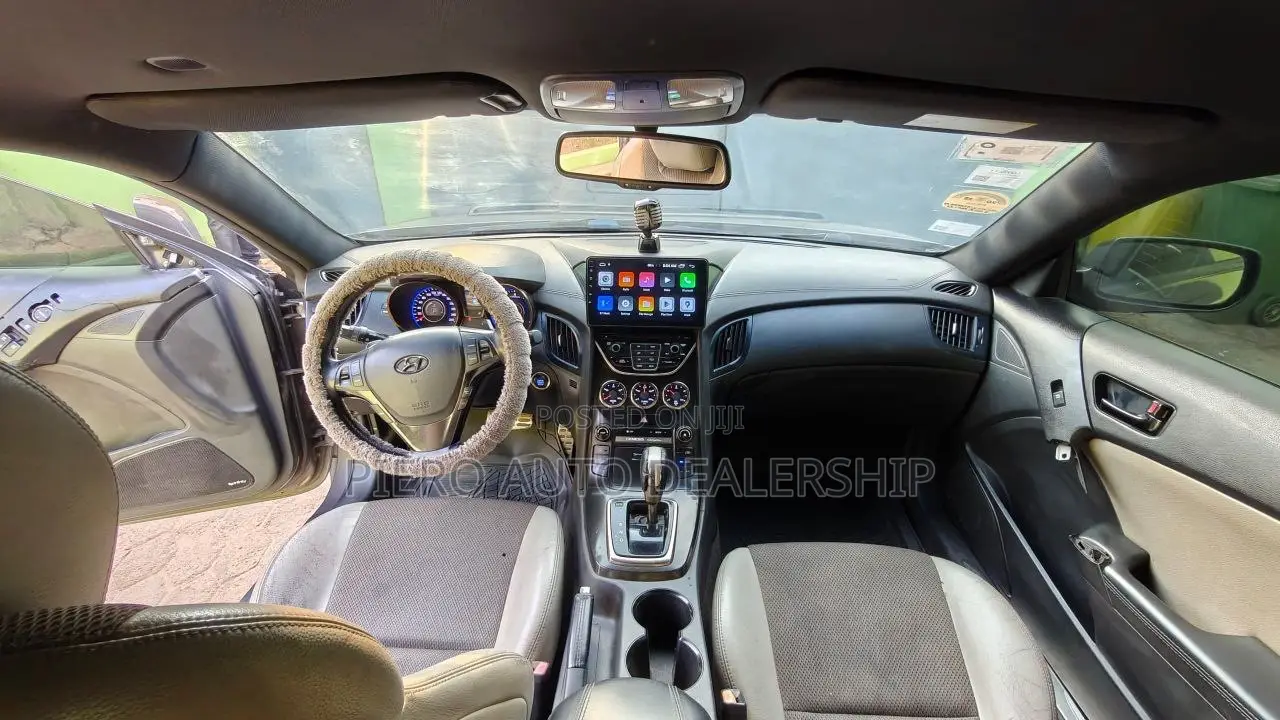 Hyundai Genesis 2014 Gray