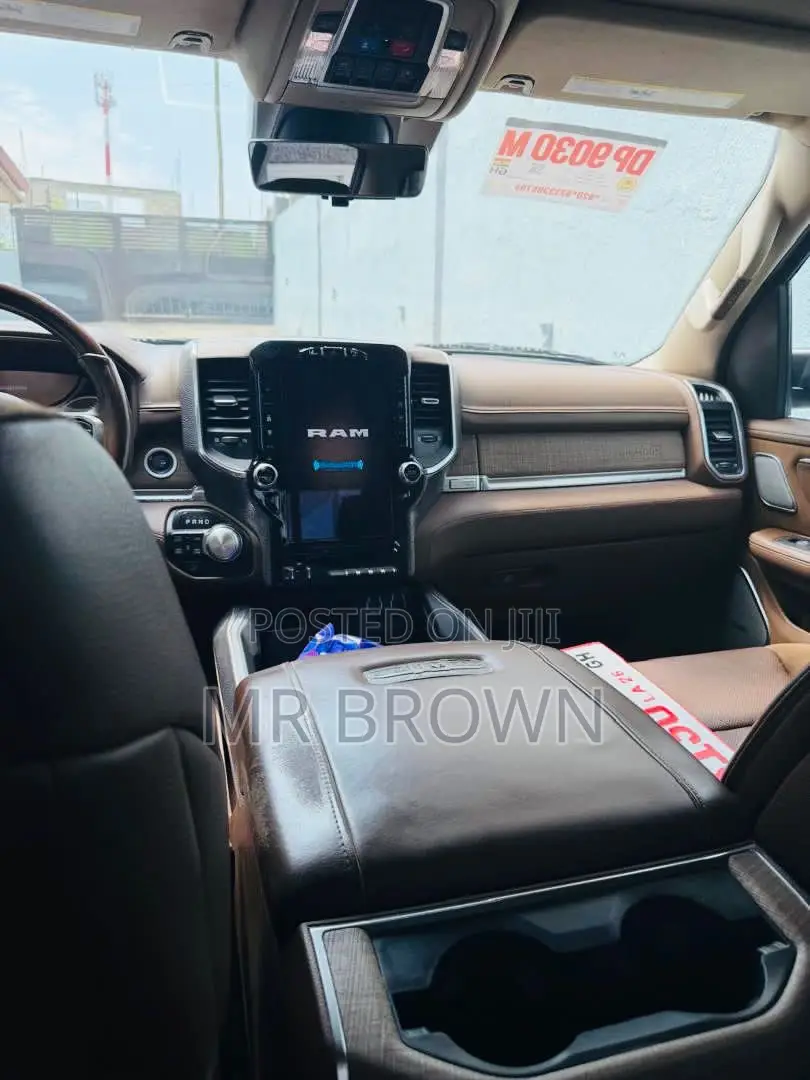 Dodge RAM 2024 Gray