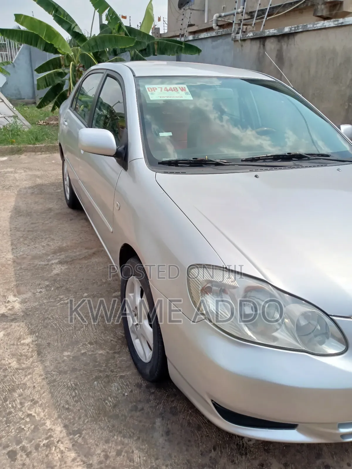 Toyota Corolla Base 4dr Sedan (1.8L 4cyl 5M) 2010 Silver