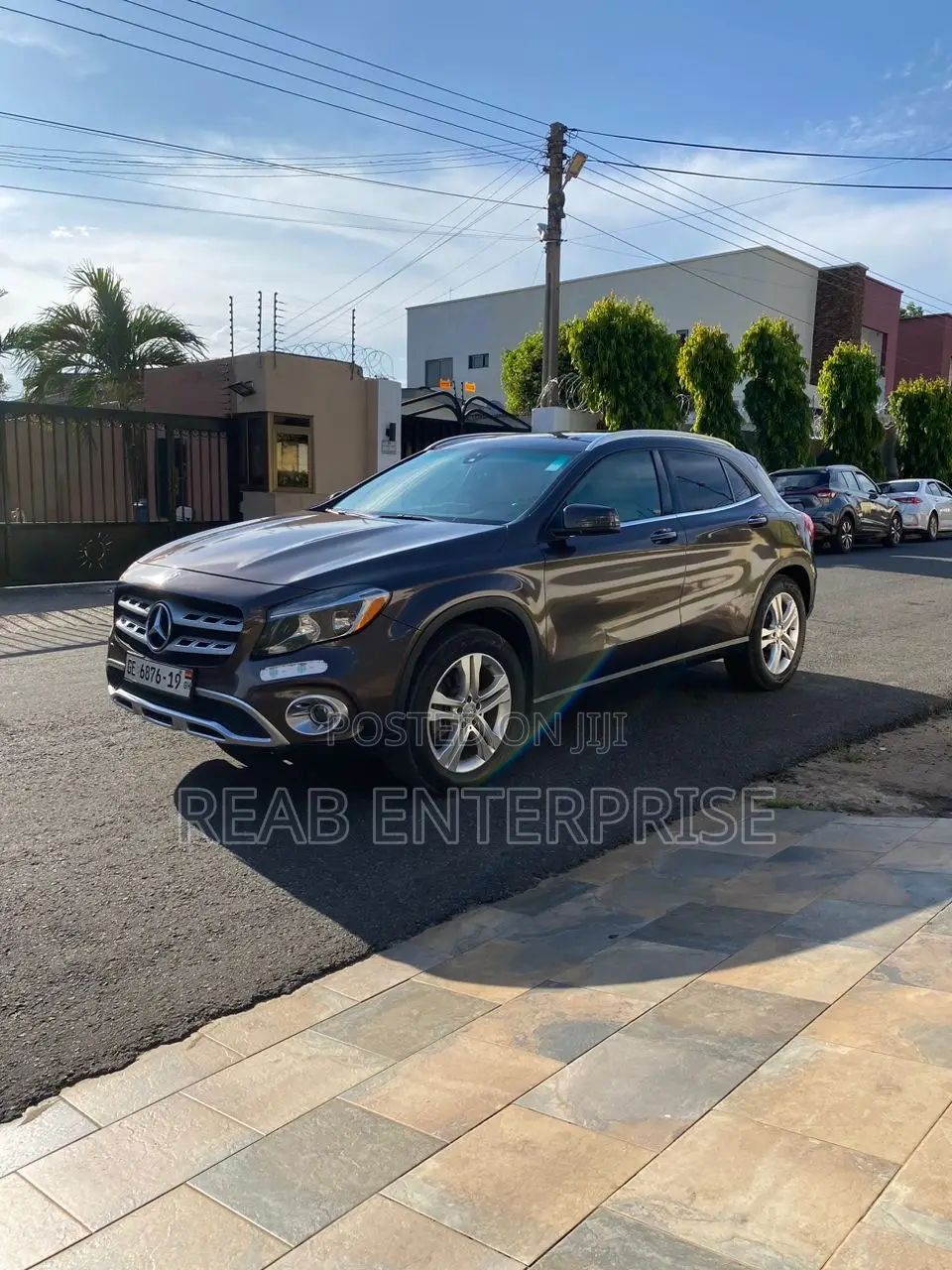 Mercedes-Benz GLA 250 2016 Brown