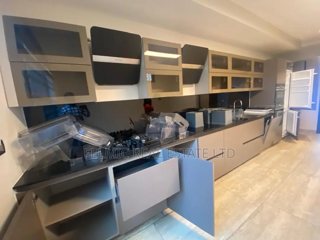 4bdrm Duplex in Felmic Real Estate, A&C Mall Area for rent