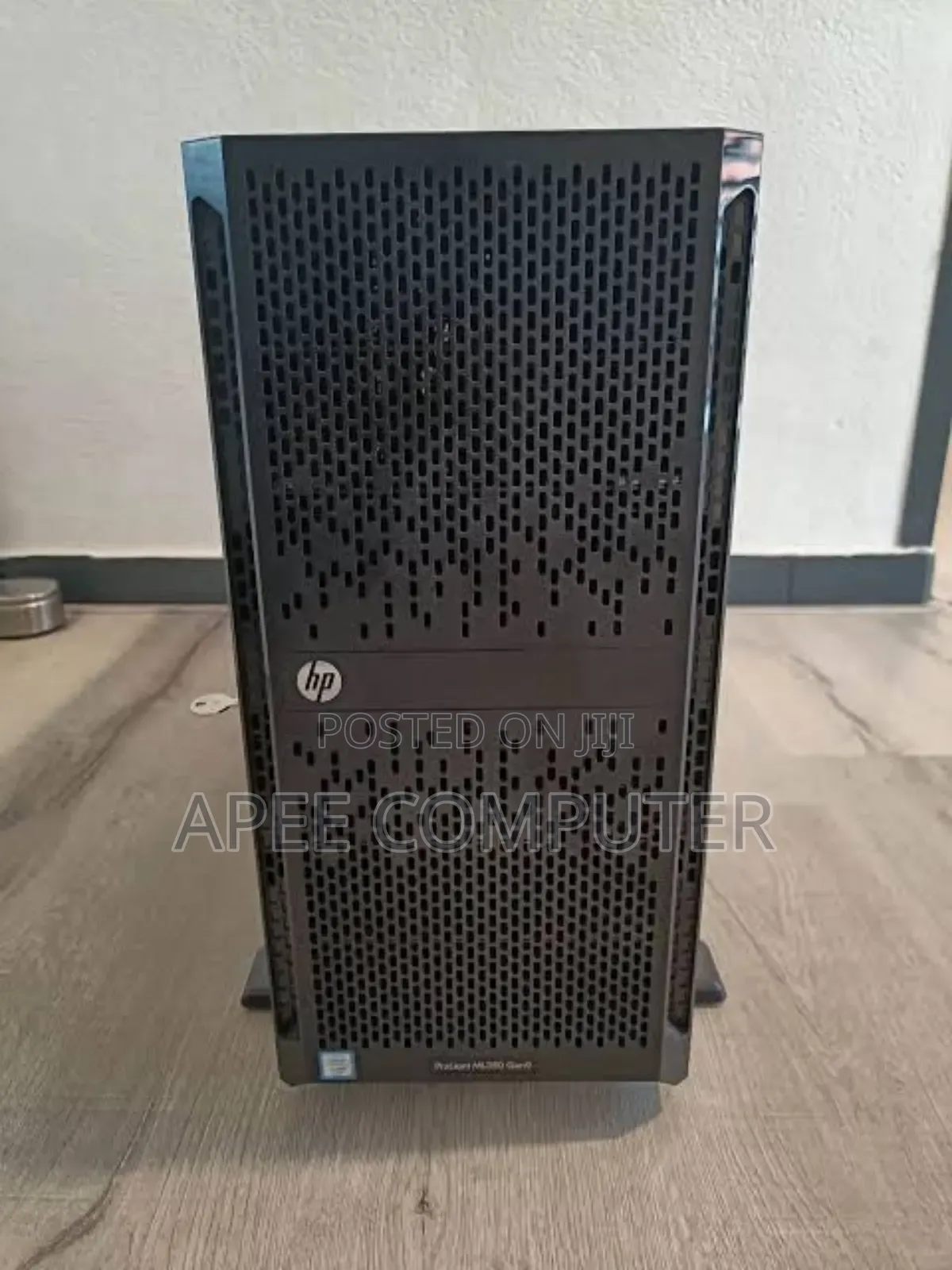 Server HP ProLiant ML 128GB Intel Xeon SSHD+SSD 3T