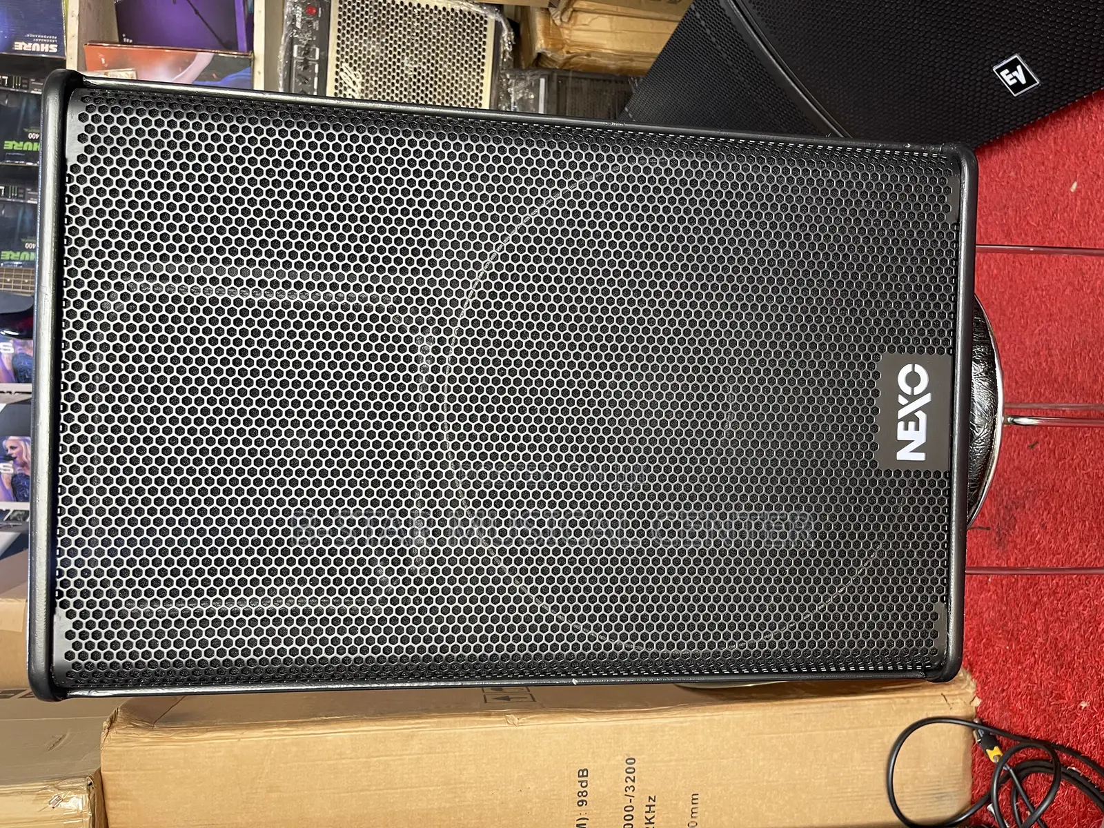 Nexo 15” Monitor