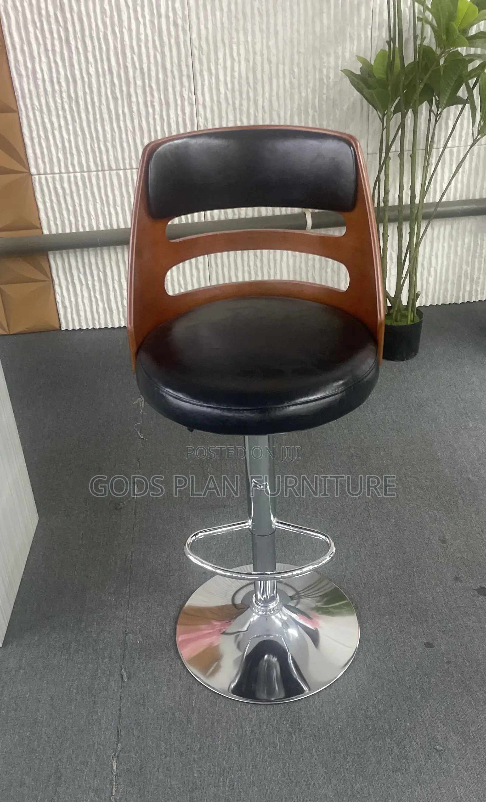 Bar Chair S55