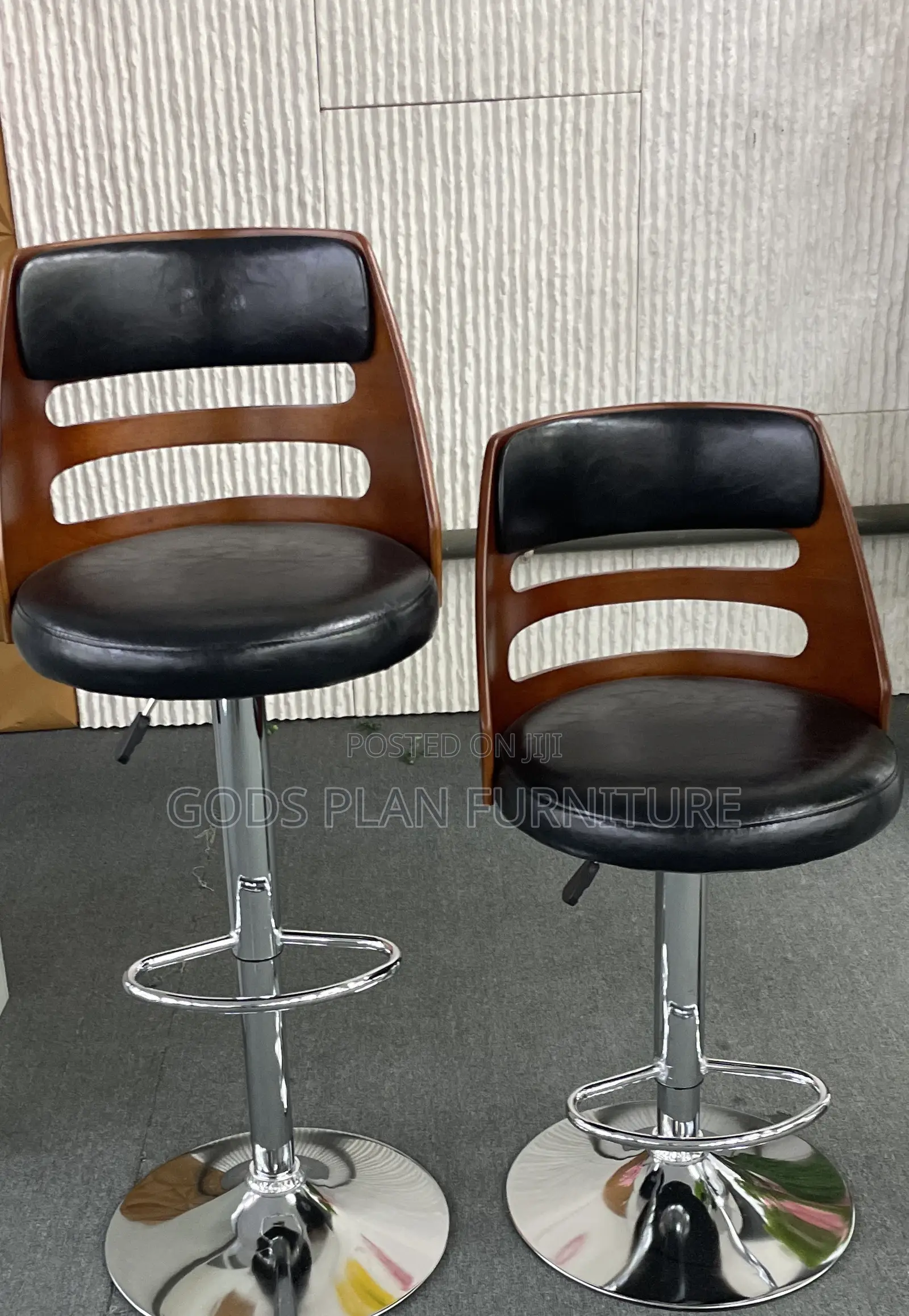 Bar Chair S55