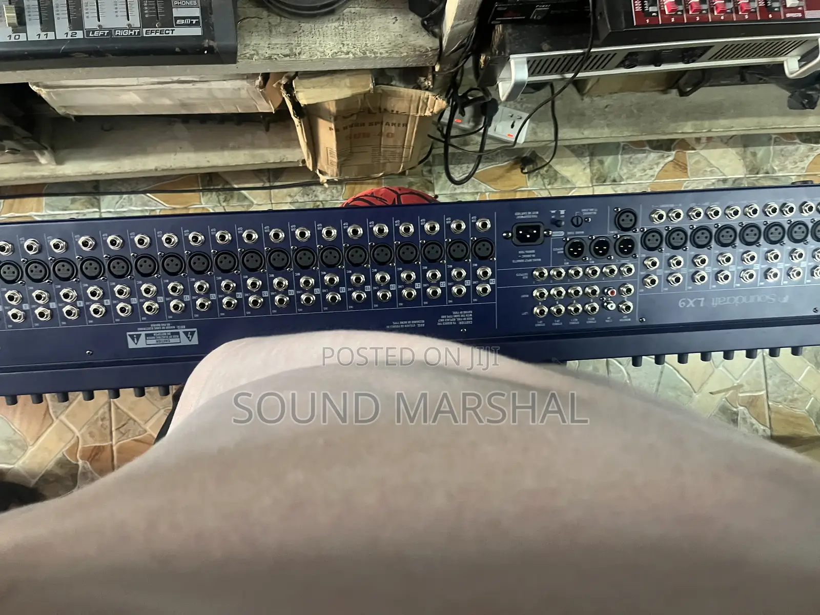 Soundcraft Lx9 32 Channel Professional Mixer