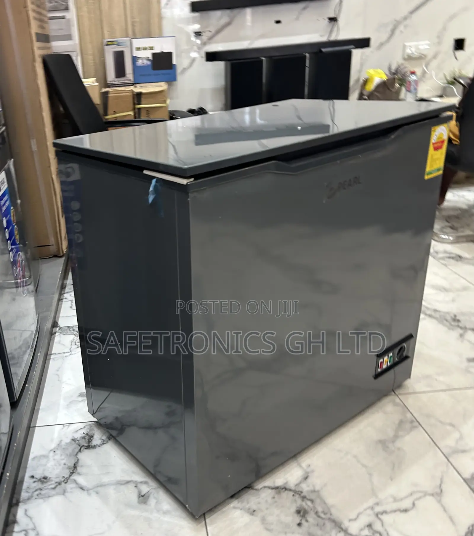 Purchase Excellent Glass Grey Singledoor 188 Liters Pearl Freezer