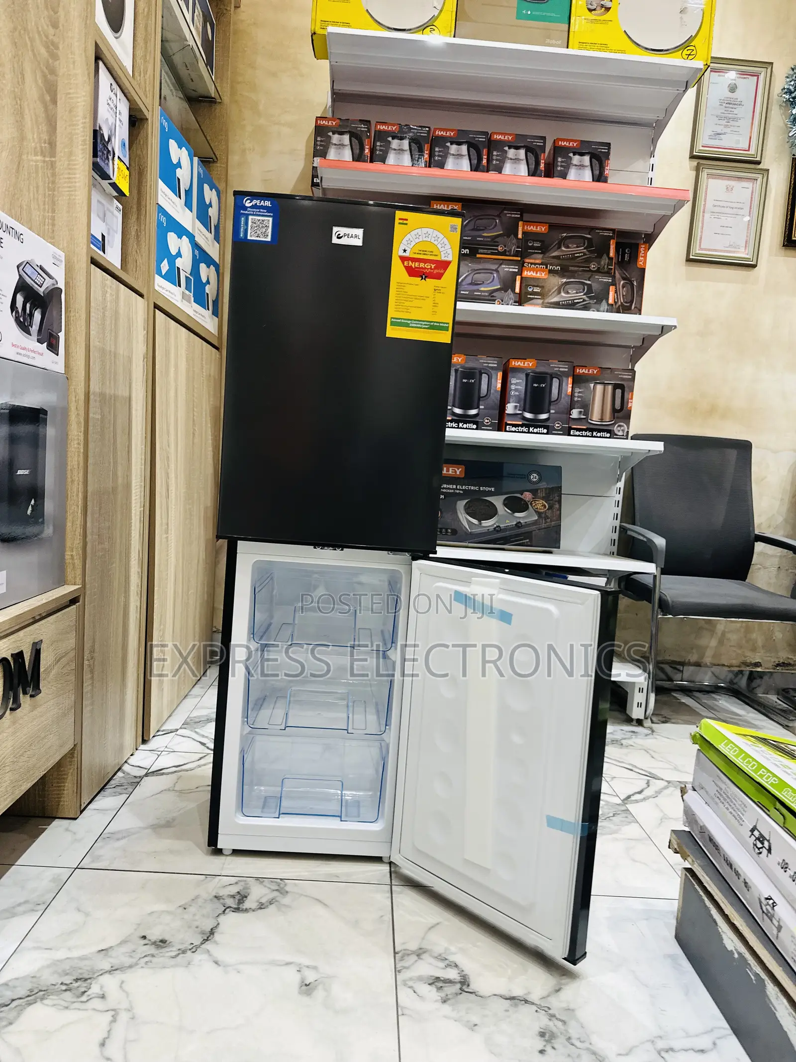 Amazing Deal on Pearl Pf-216b Double Door Black Pearl Fridge