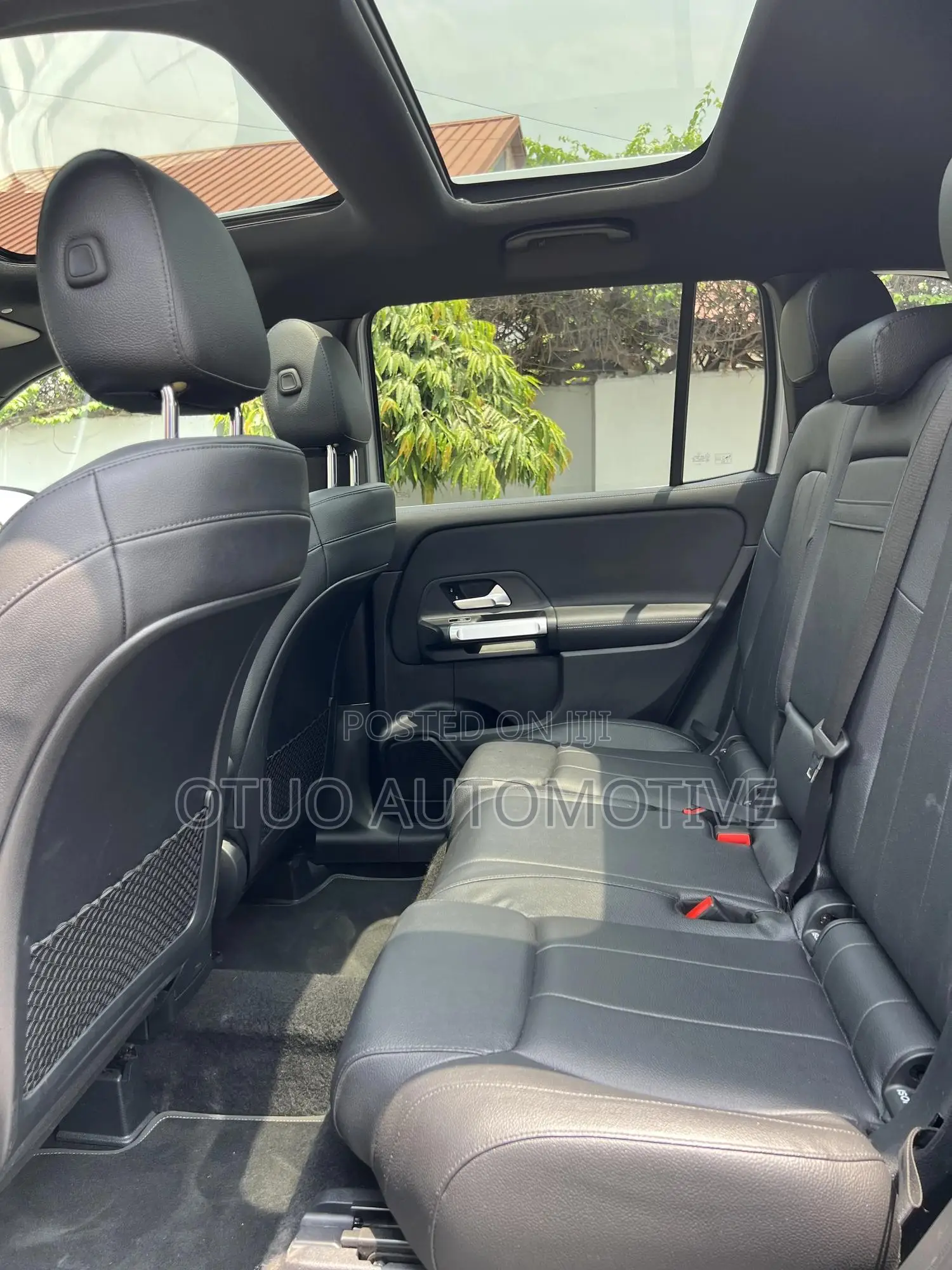 Mercedes-Benz GLB-Class GLB 250 4MATIC 2021 Silver