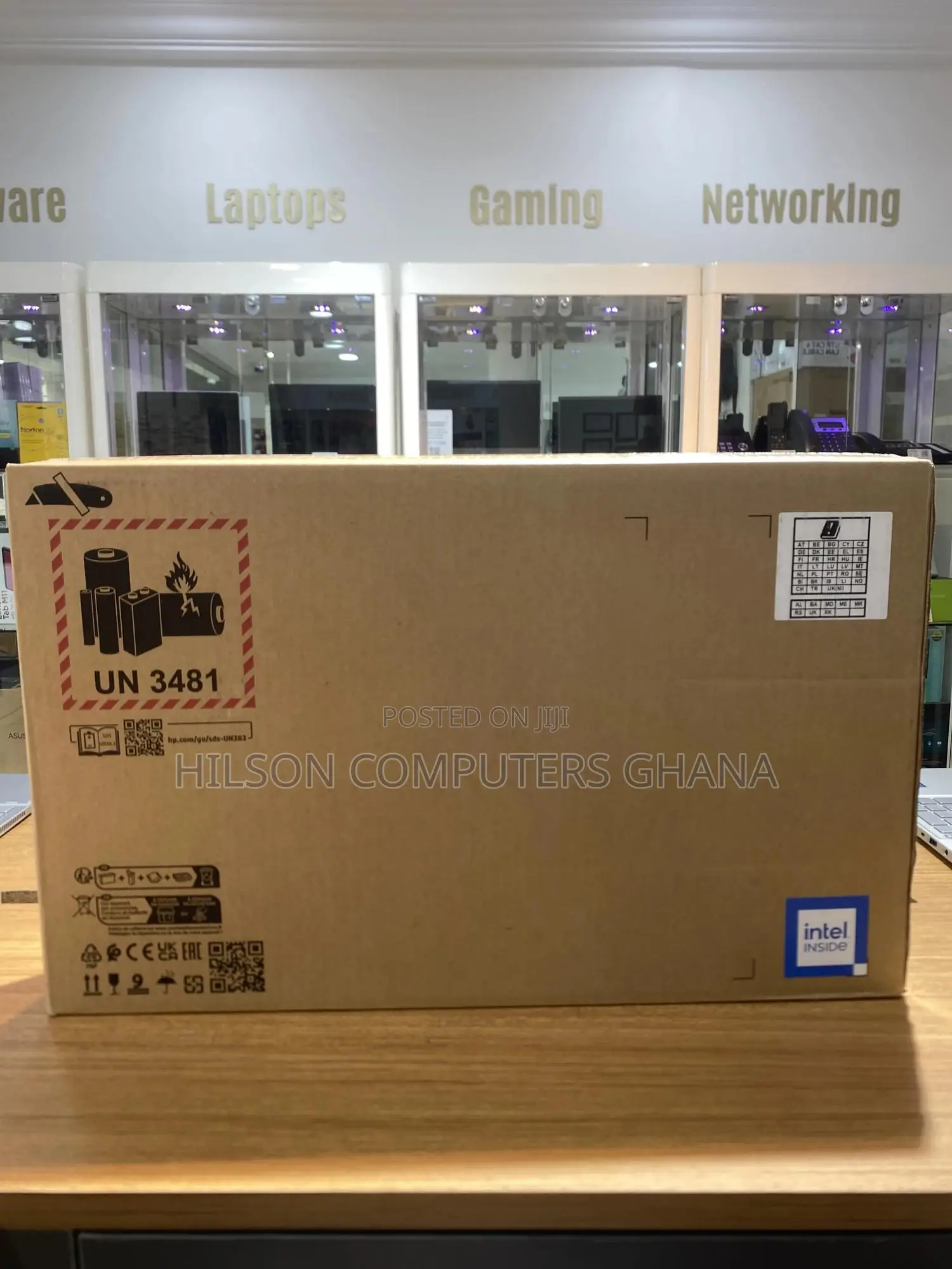 New Laptop HP 240 G9 8GB Intel Core i3 SSD 512GB